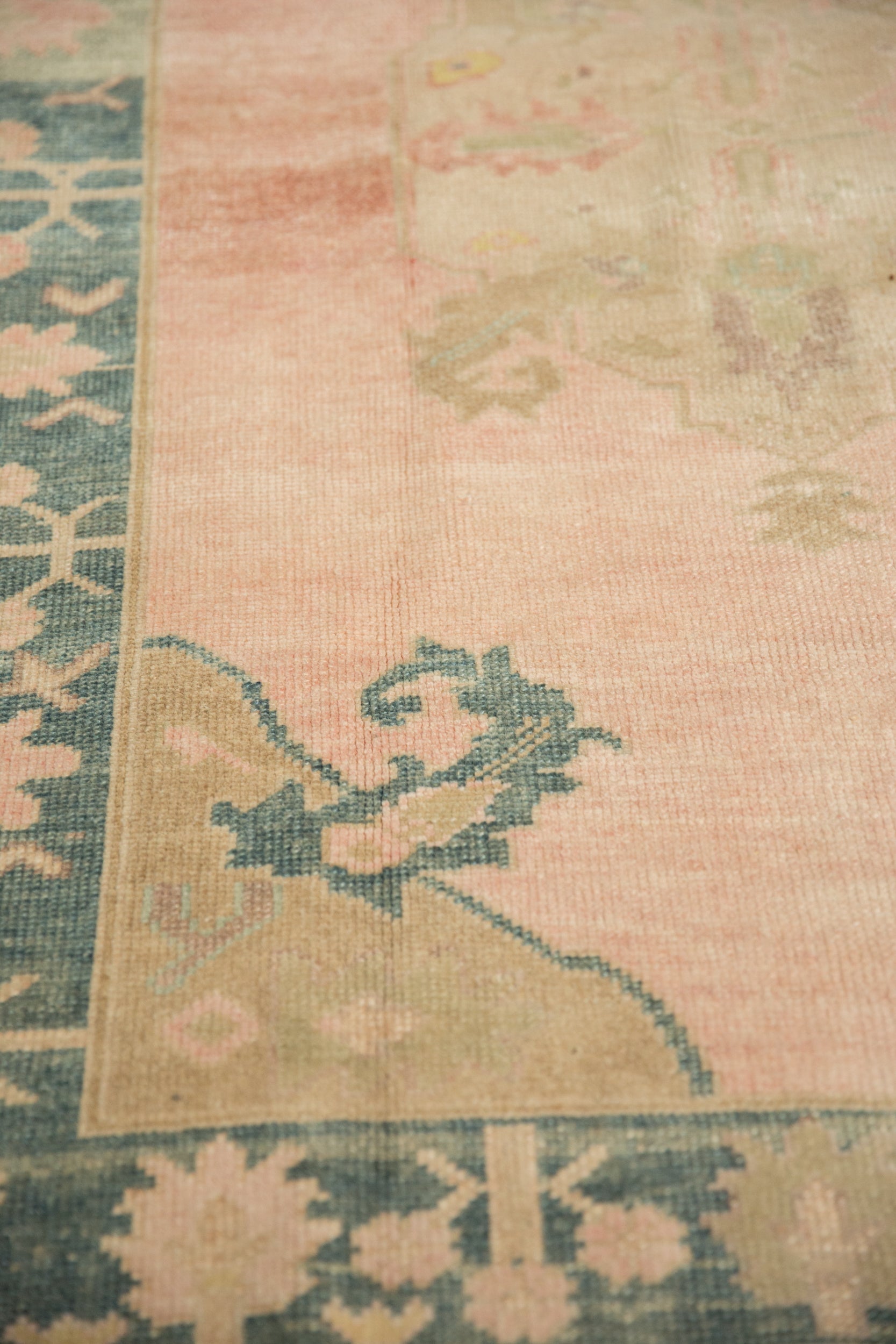Rug/Oushak