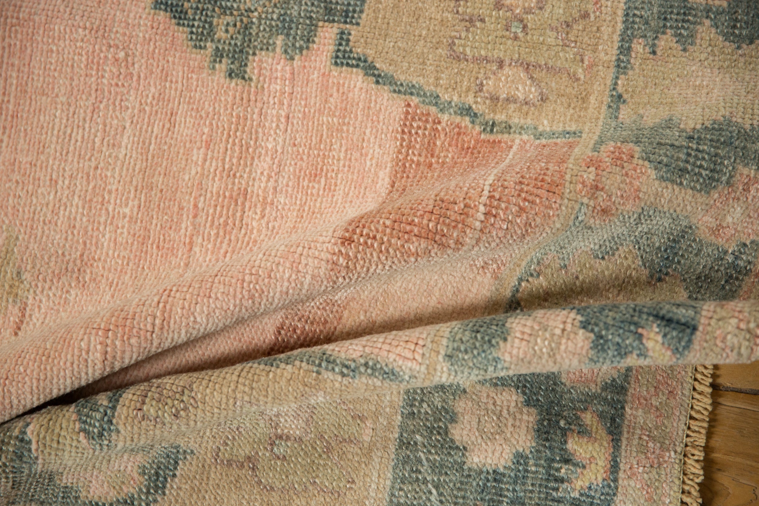 Rug/Oushak