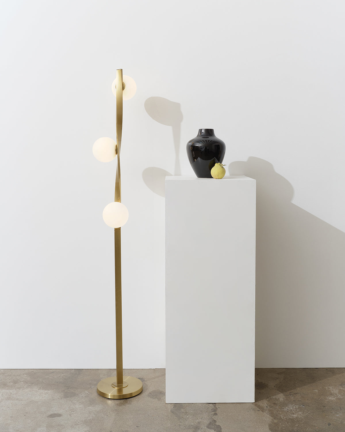 Nola/Lamp - ARCHDEKOR® LLC