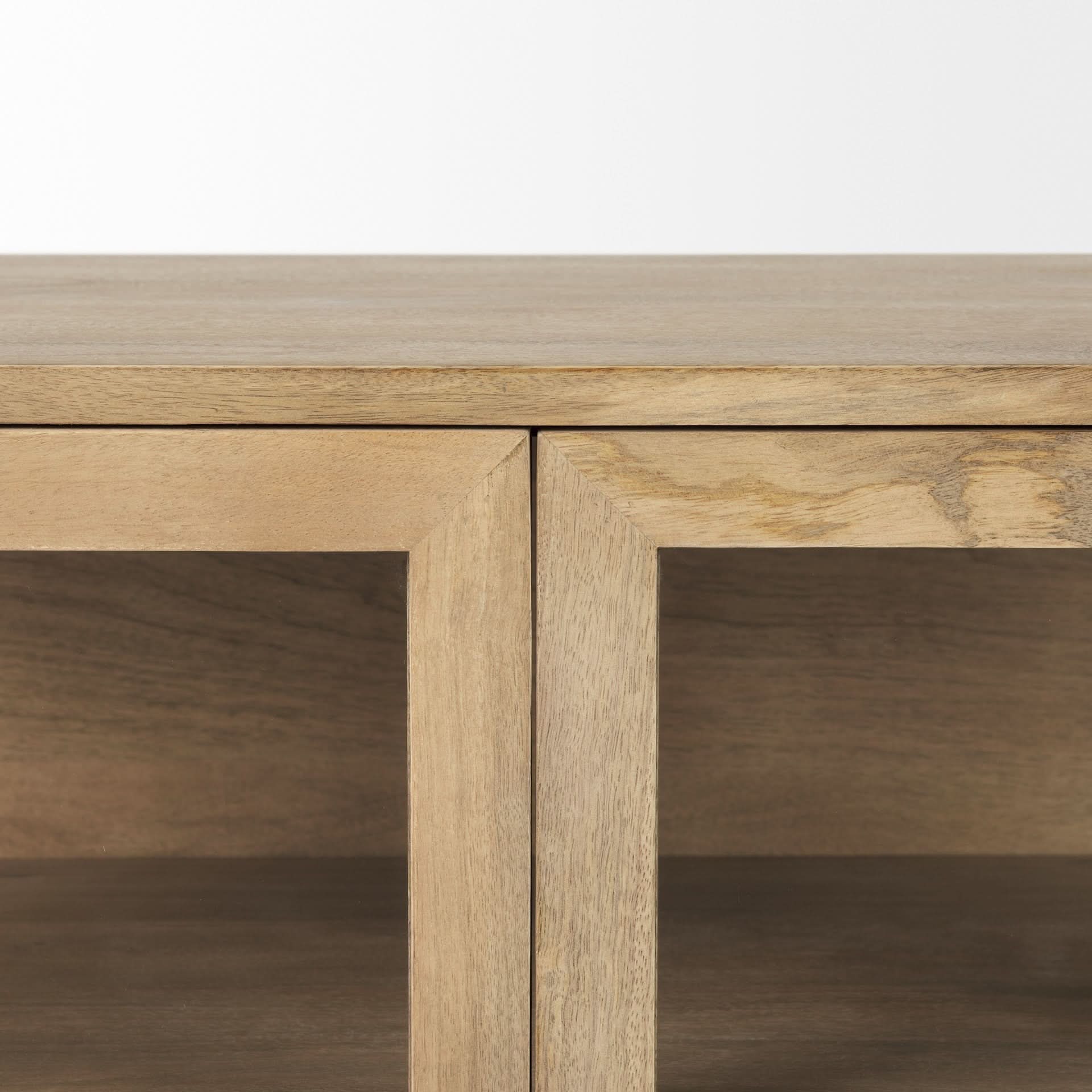 sophia/cabinet