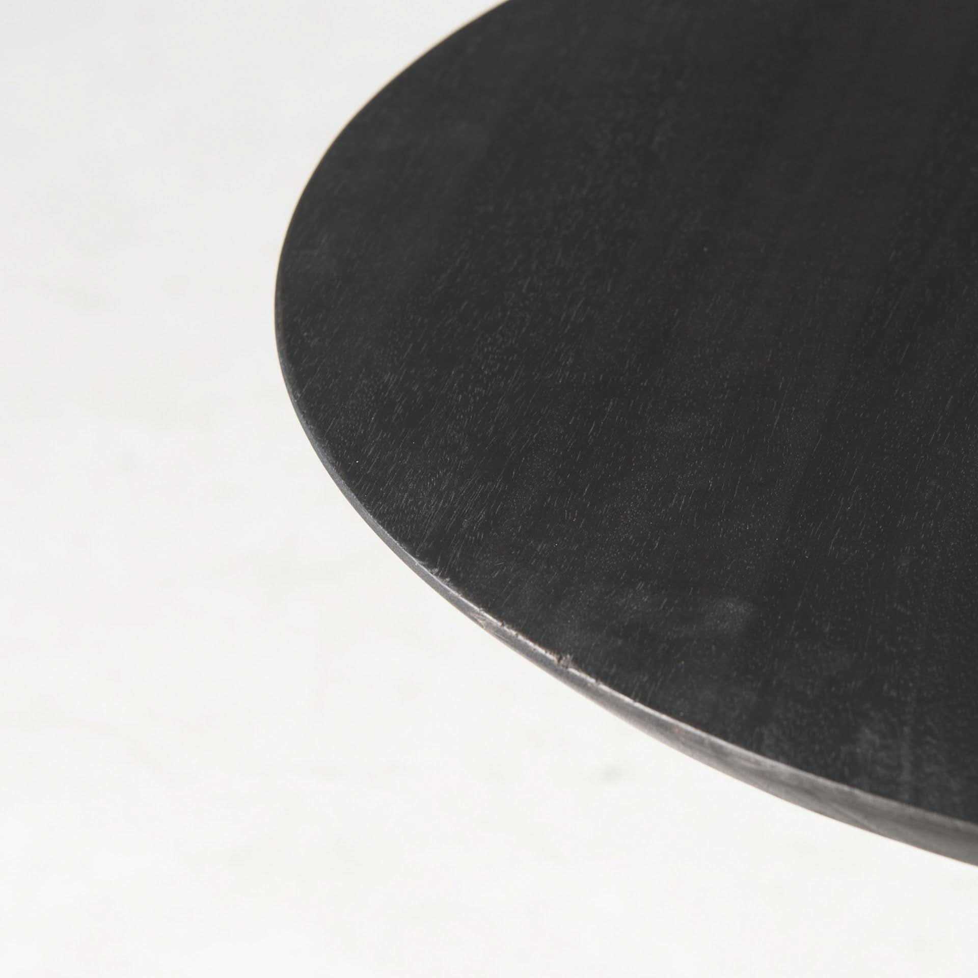 tomeka/table