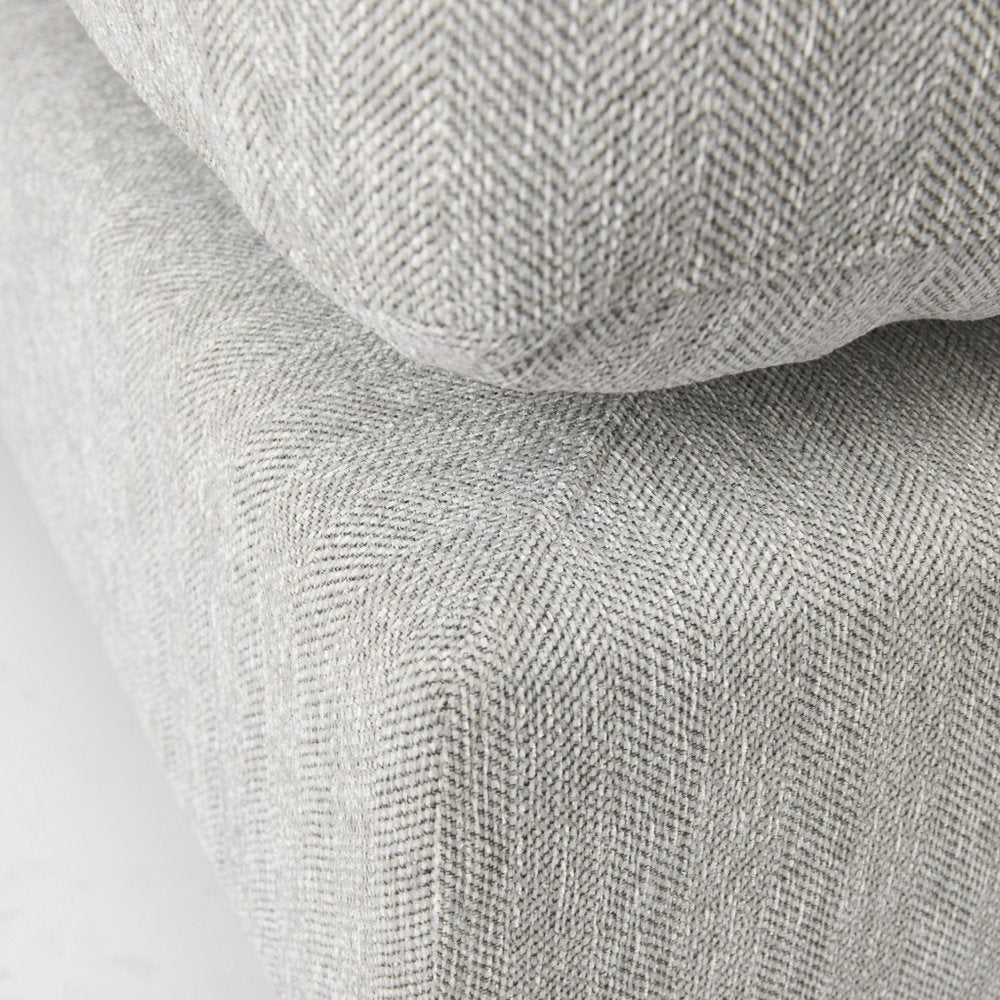 Omara/Bench