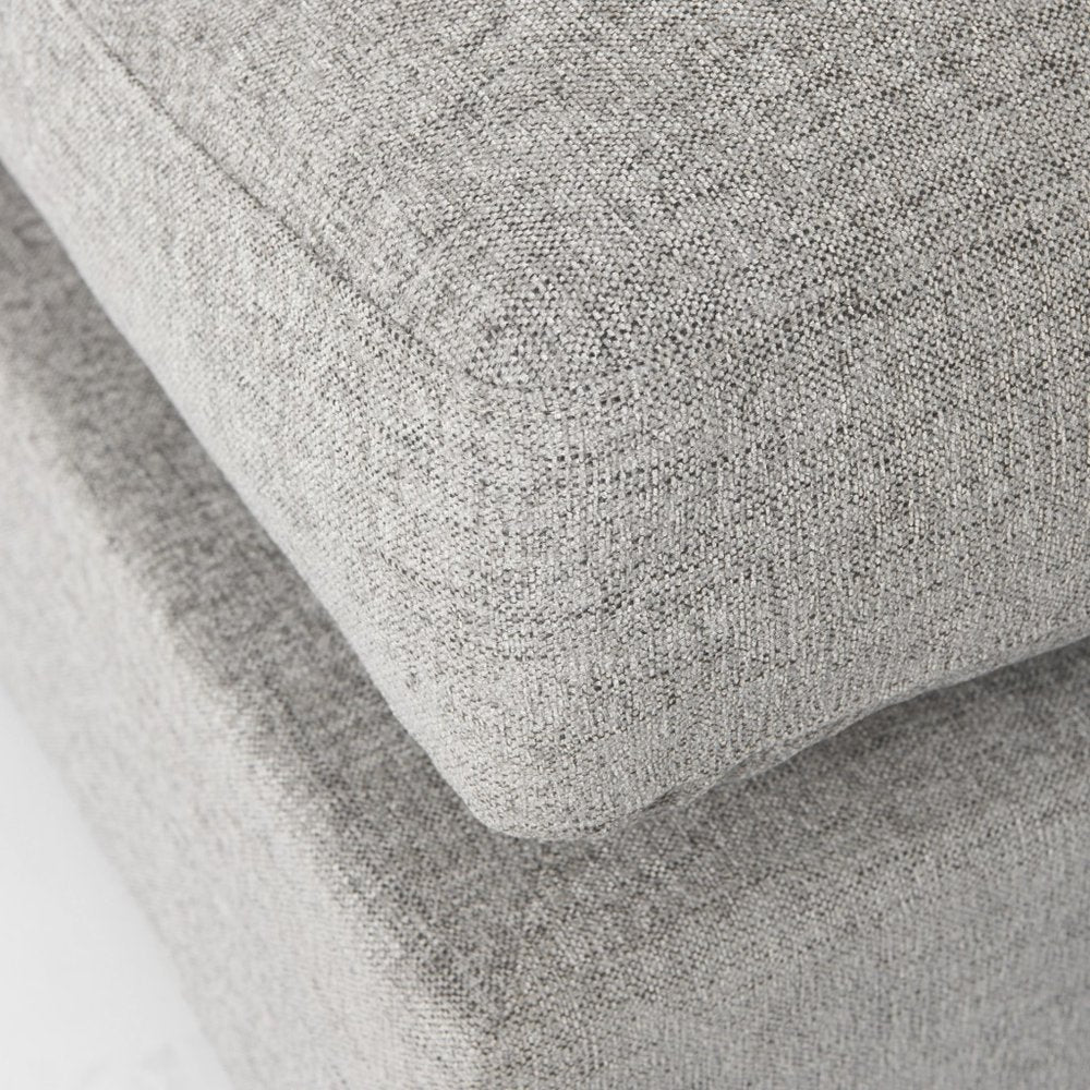 Omara/Bench