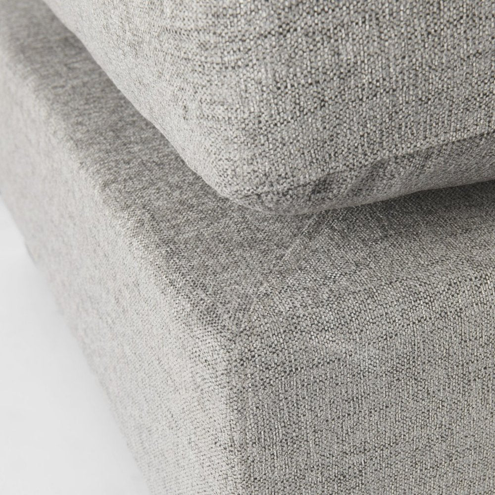 Omara/Bench