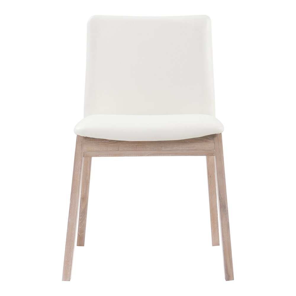 Davion/Chair