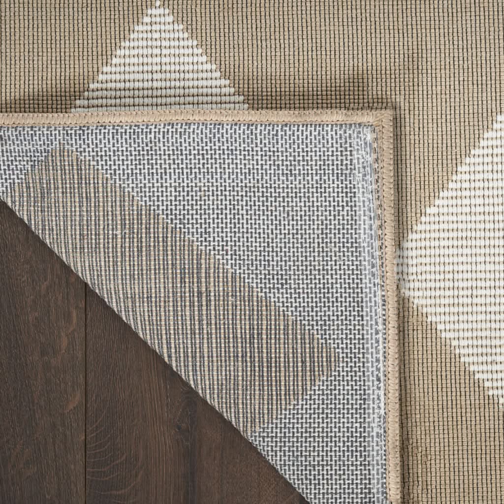 Rug/robyn