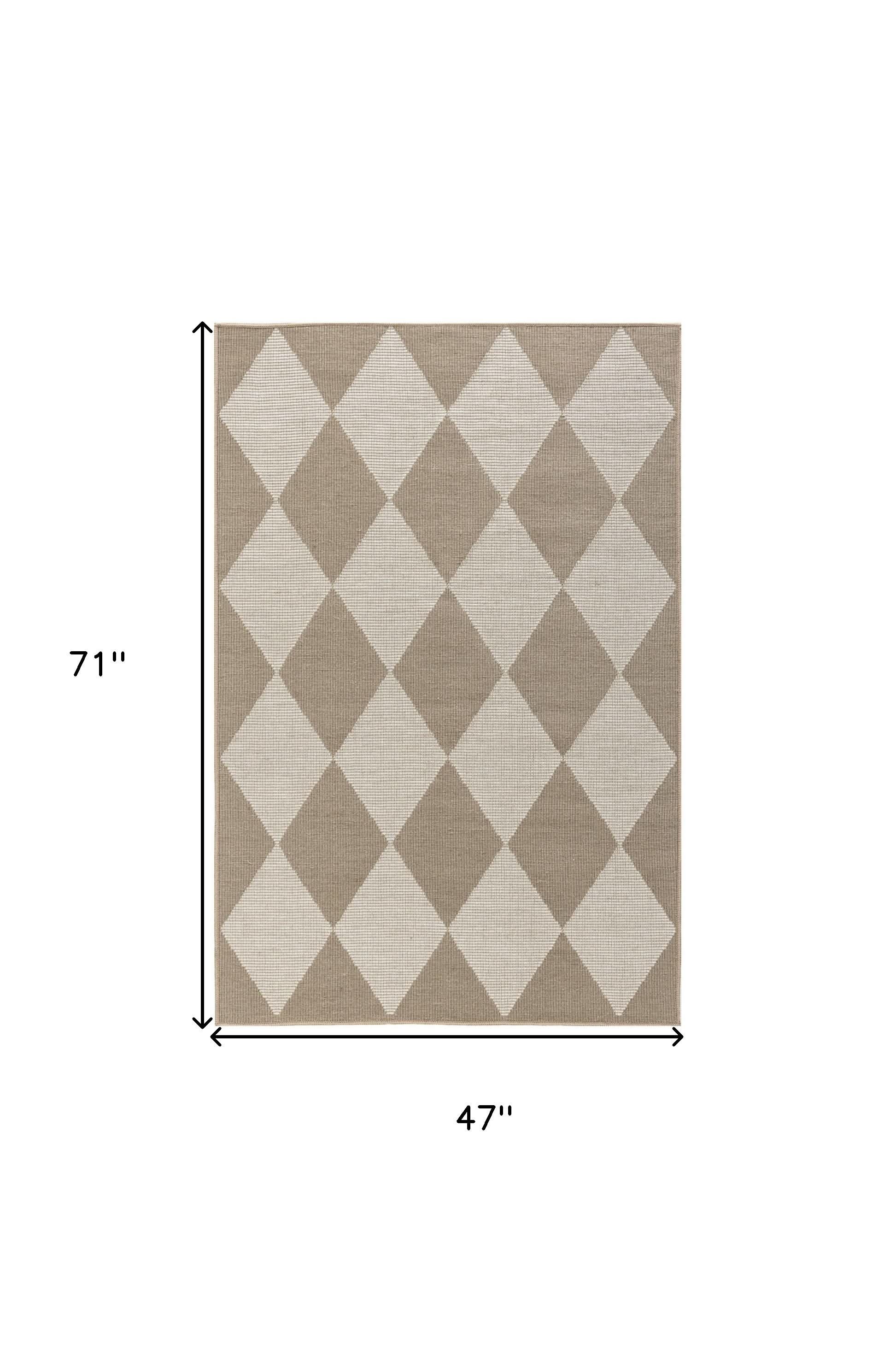 Rug/robyn