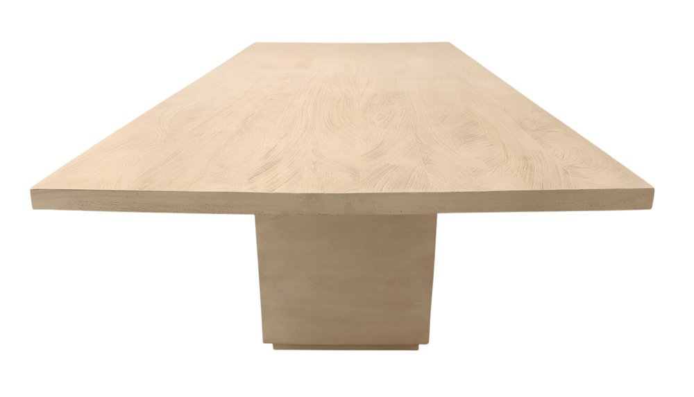 Della/Table