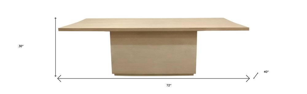 Della/Table