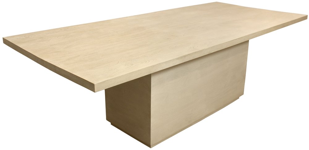 Della/Table