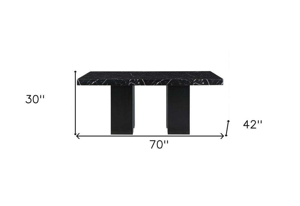 Danielle/Table