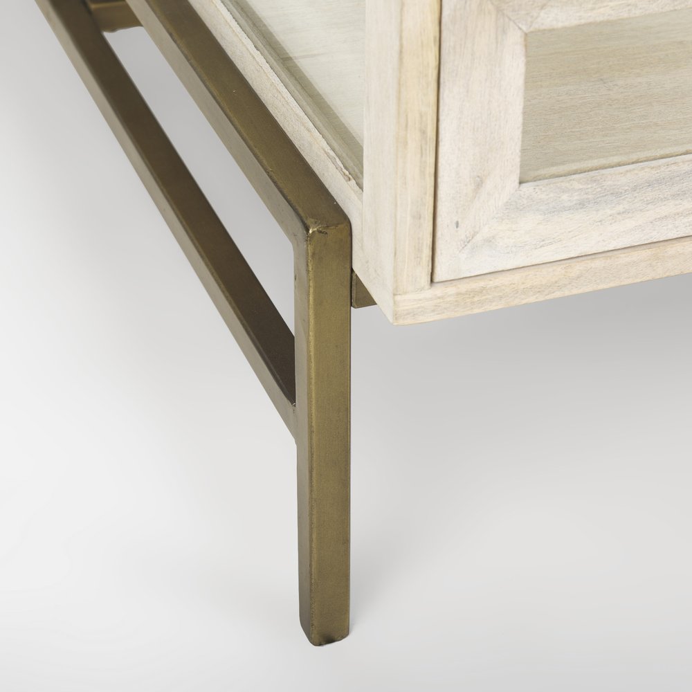 chiara/table