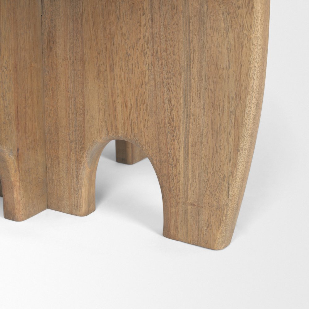 Danna/Table