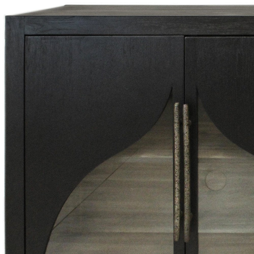 Cyrus/Cabinet