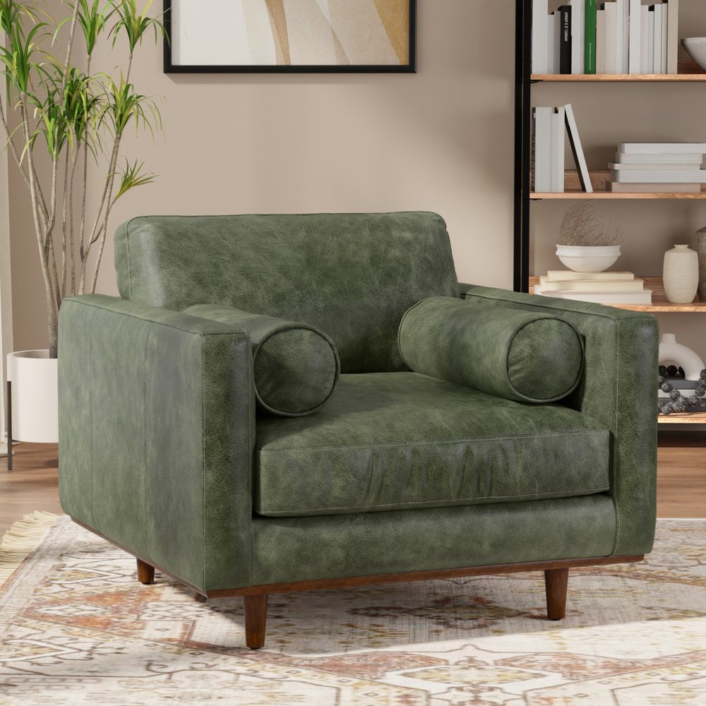 Amir/Chair