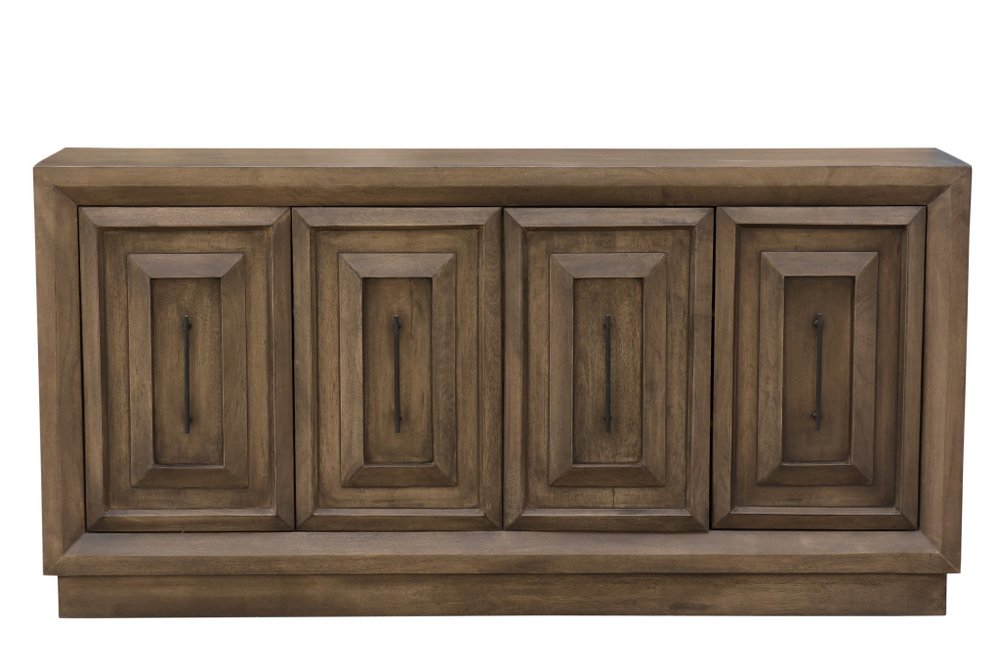 Chloe/Cabinet