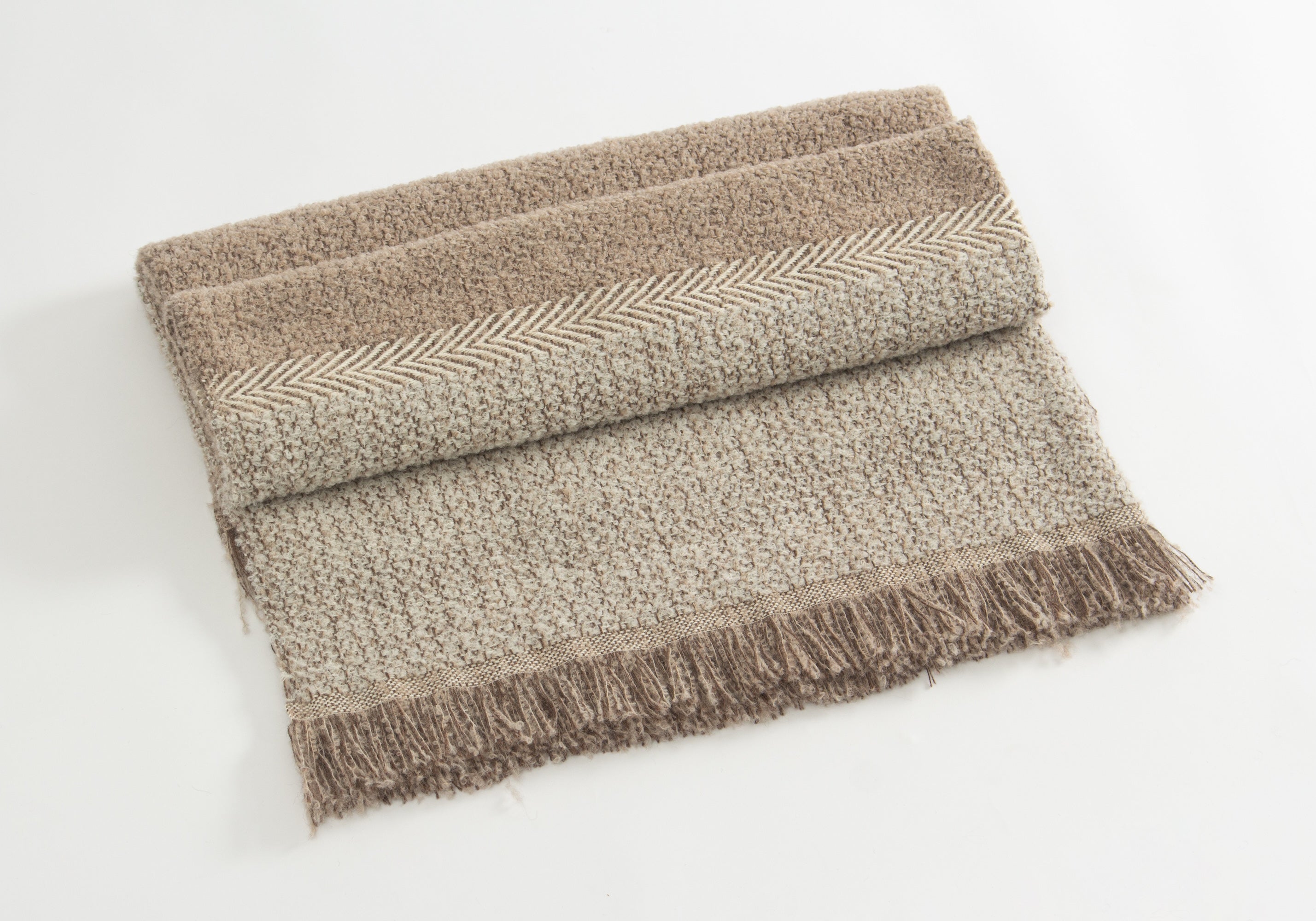 Boucle/Throw