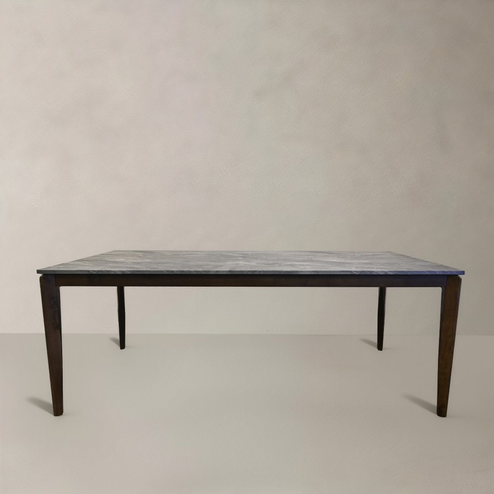 Dylan/Table