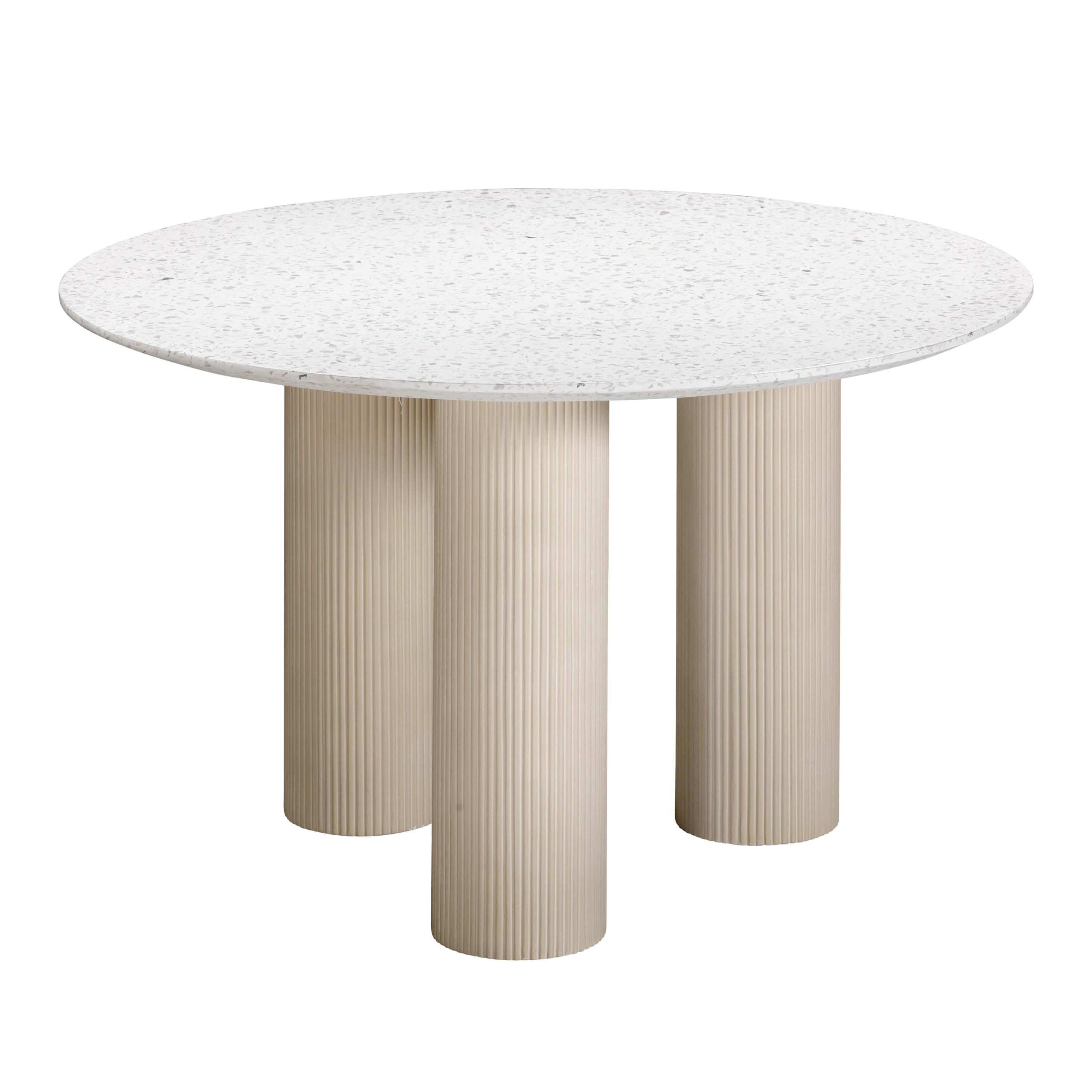 Parcino/Table