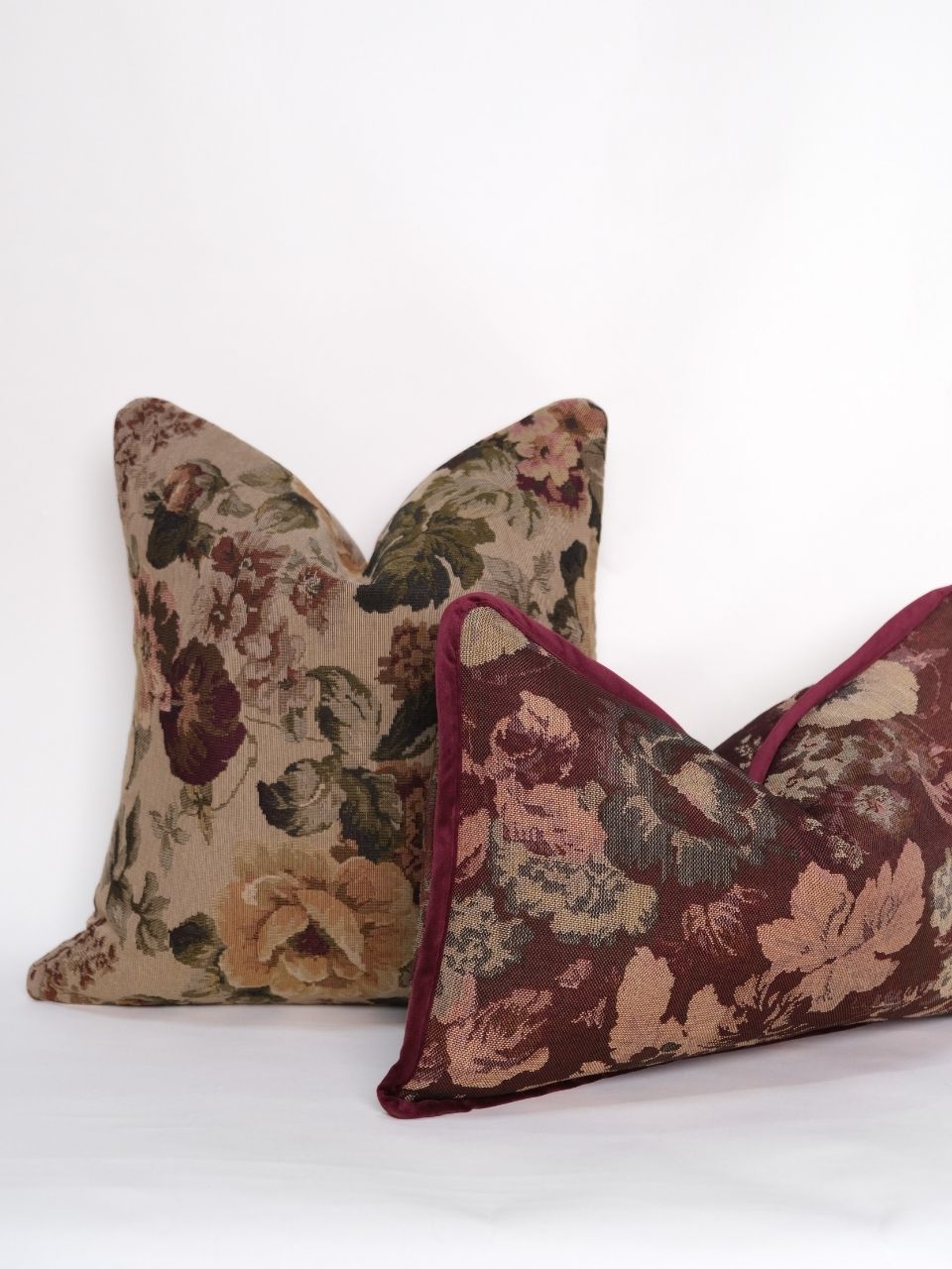 Amelie/Lumbar - ARCHDEKOR® LLC