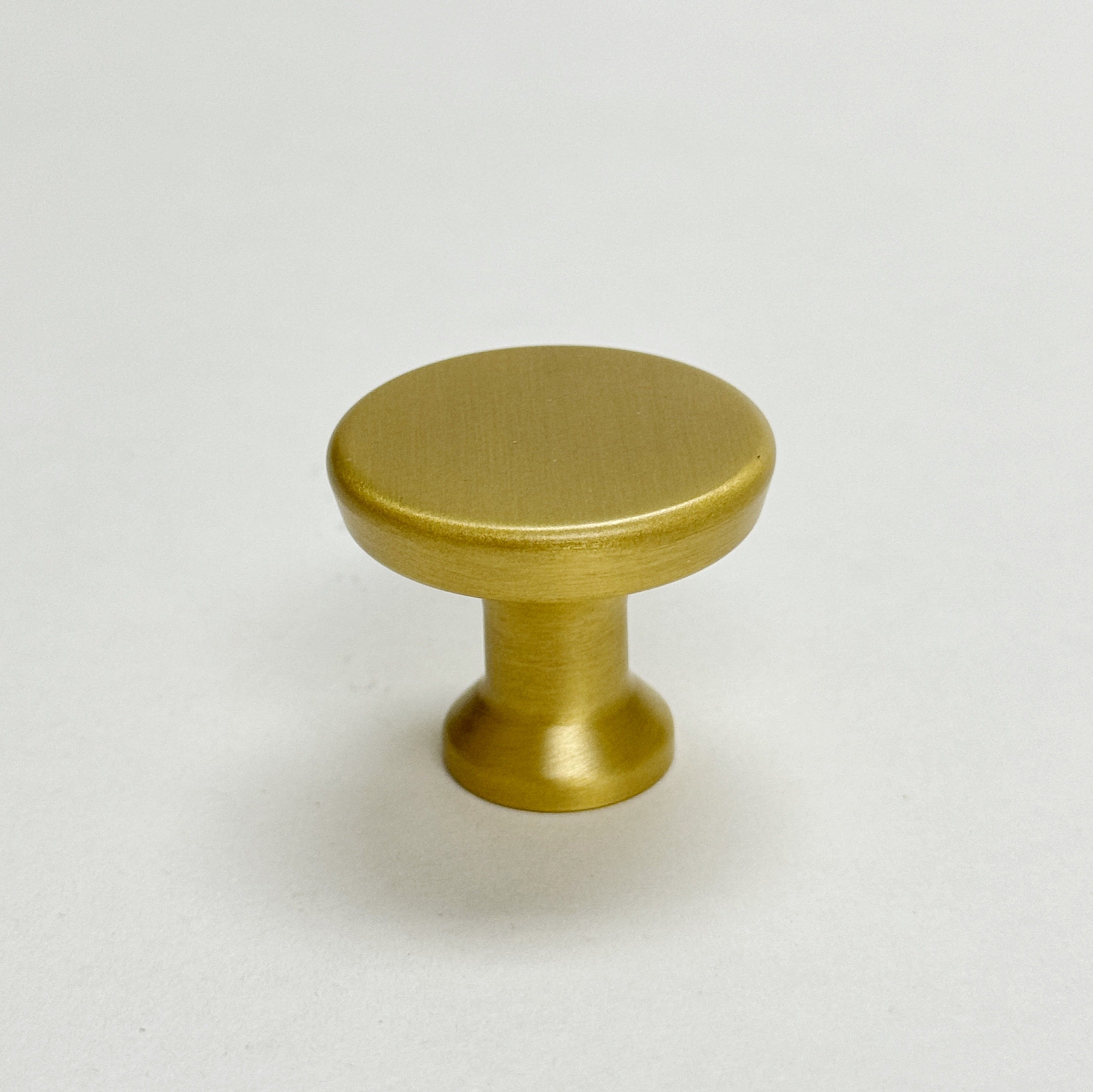 Collin/Knob