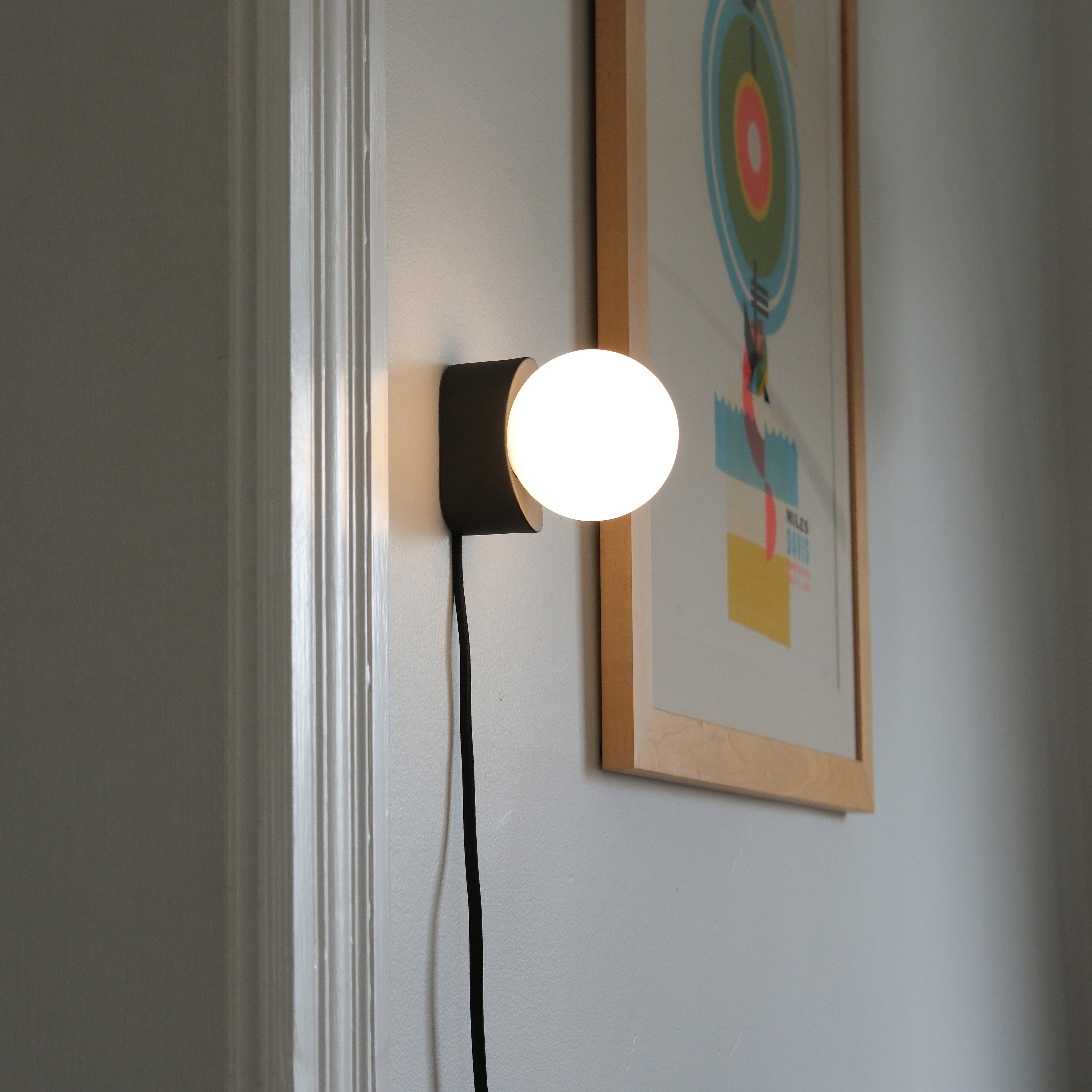 Iota/Sconce
