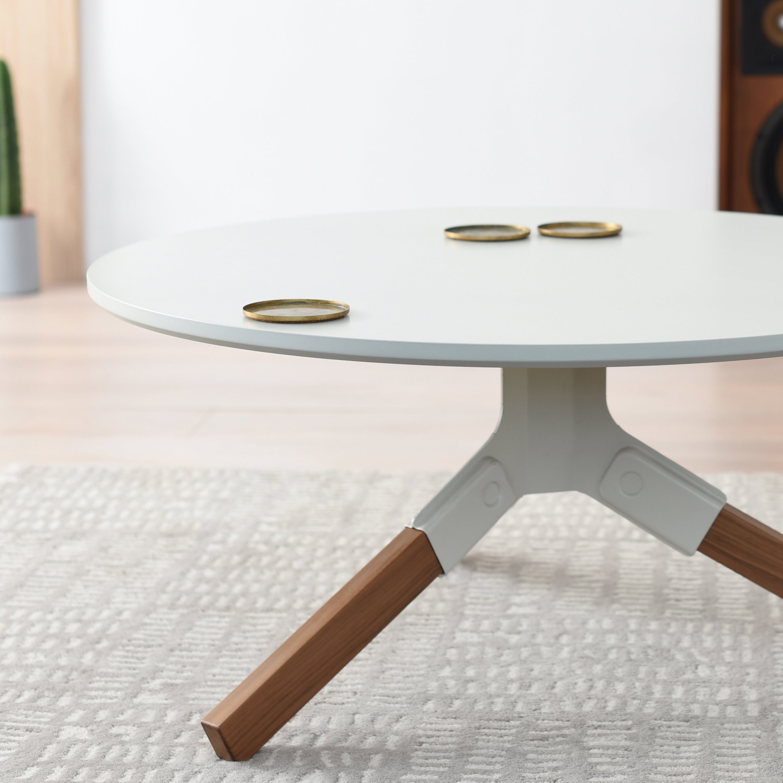 Conrad/Table