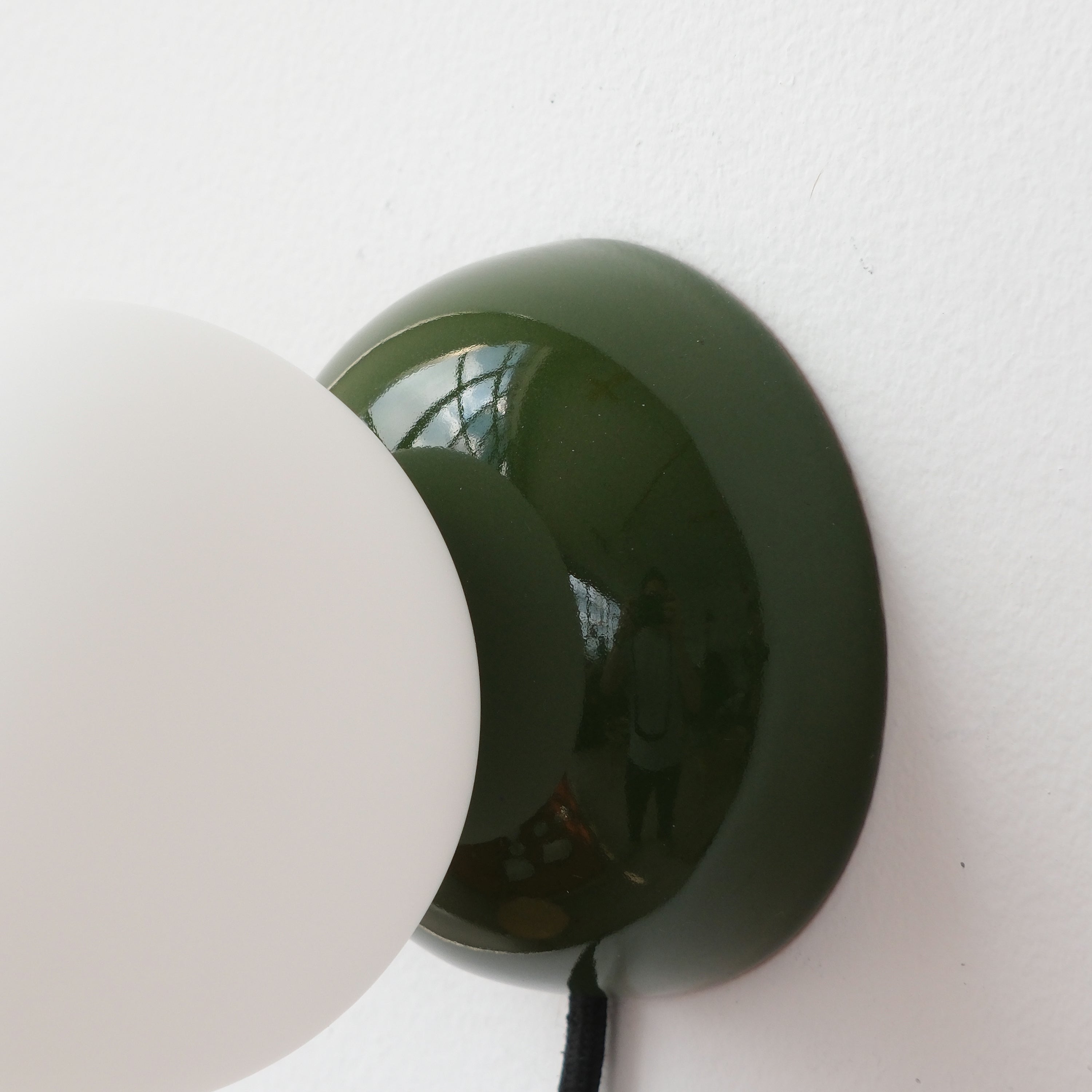 Monroe/Sconce