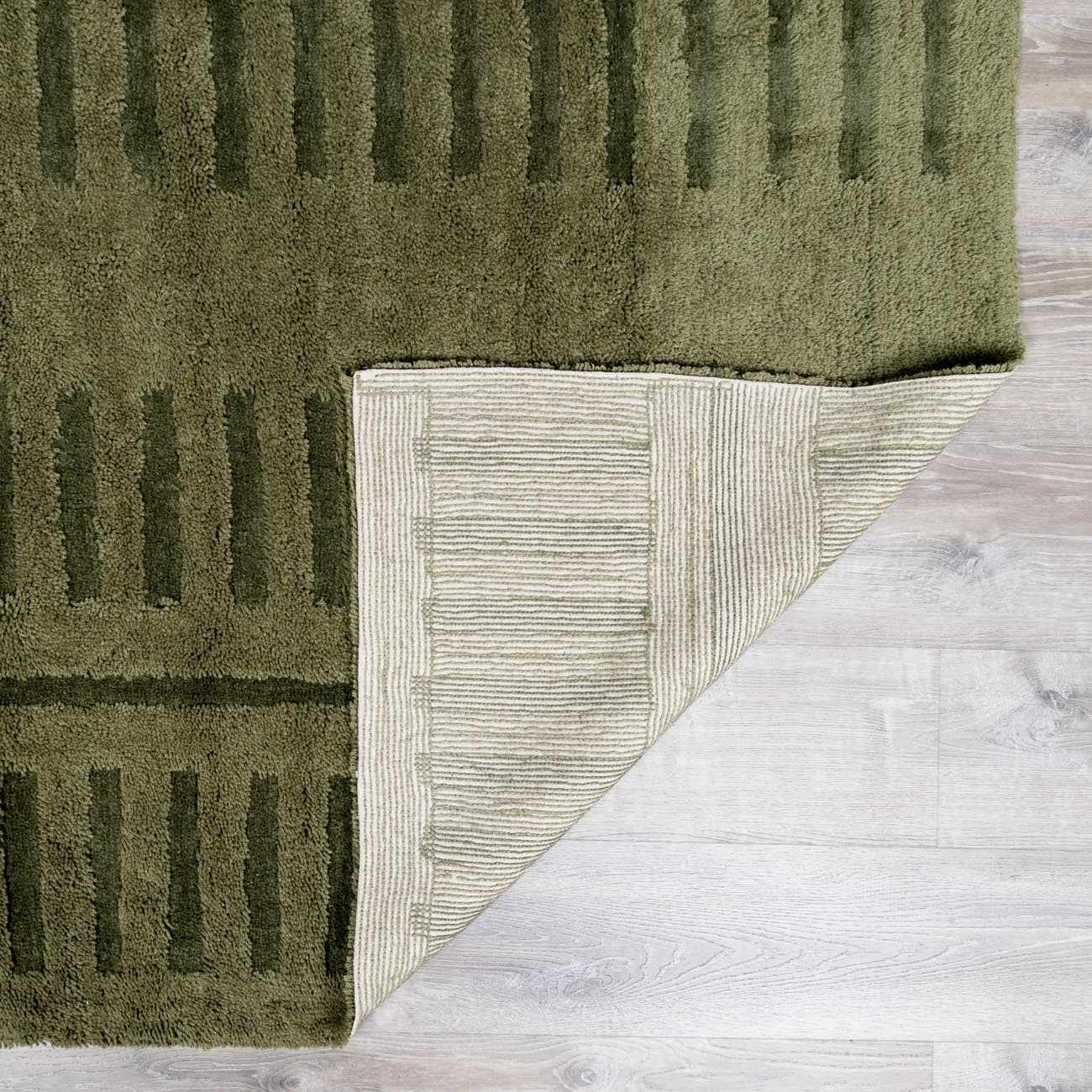 Rug/Green