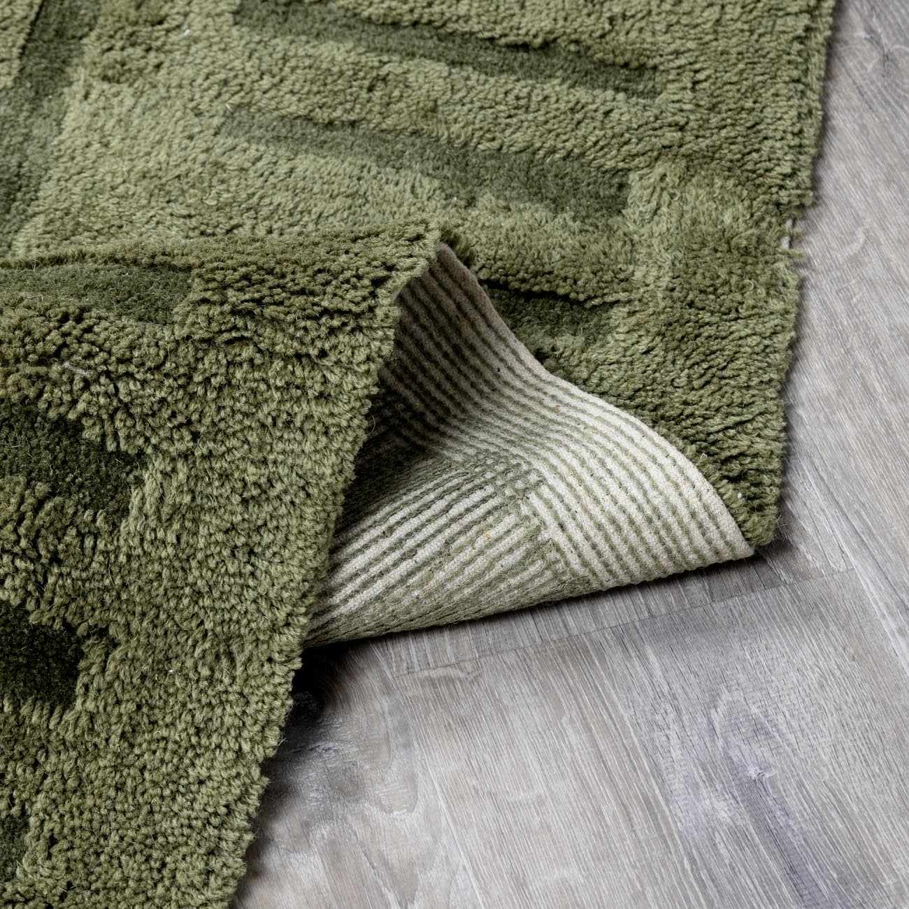 Rug/Green