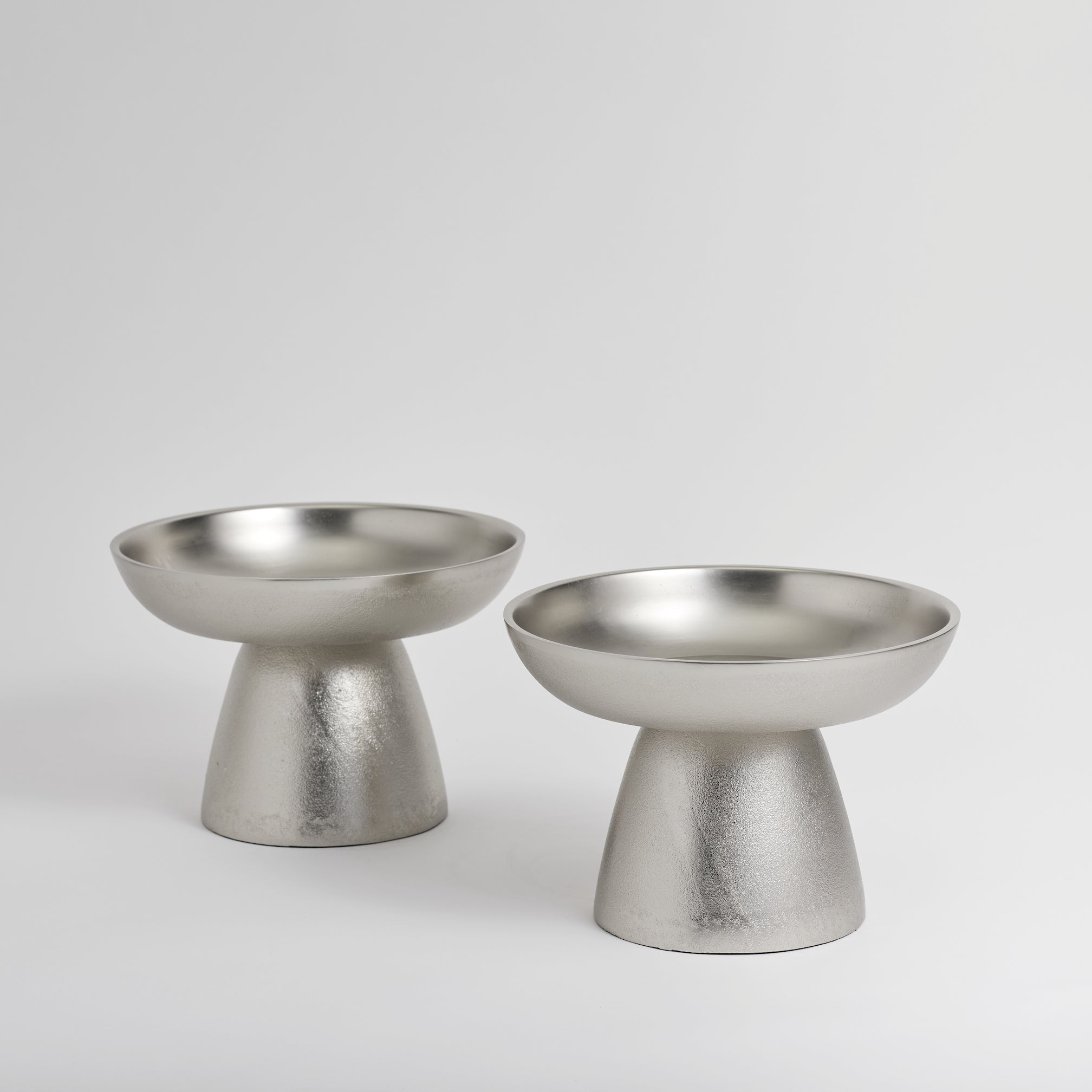 Nickel/Pedestals