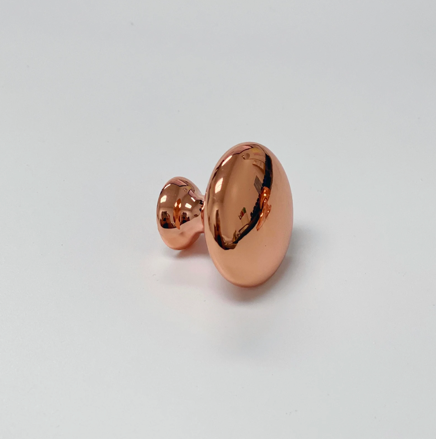 Capri/knob