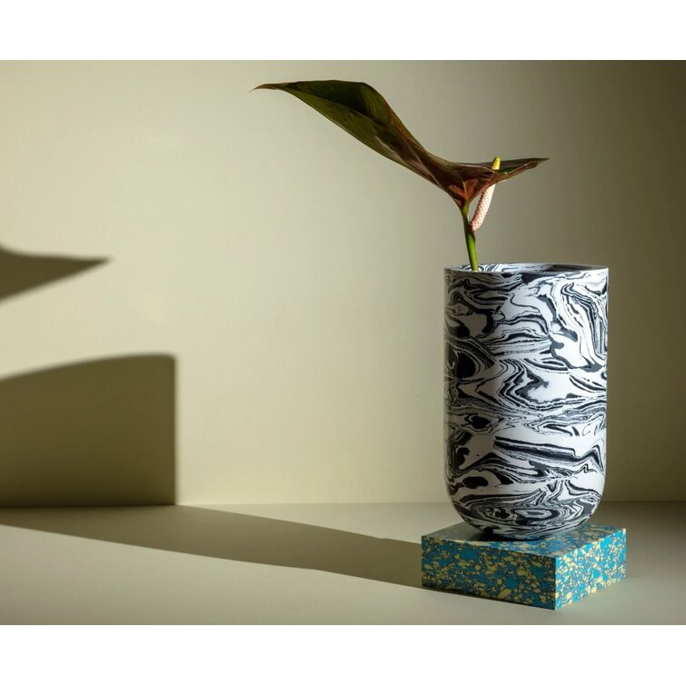Swirl/Vase