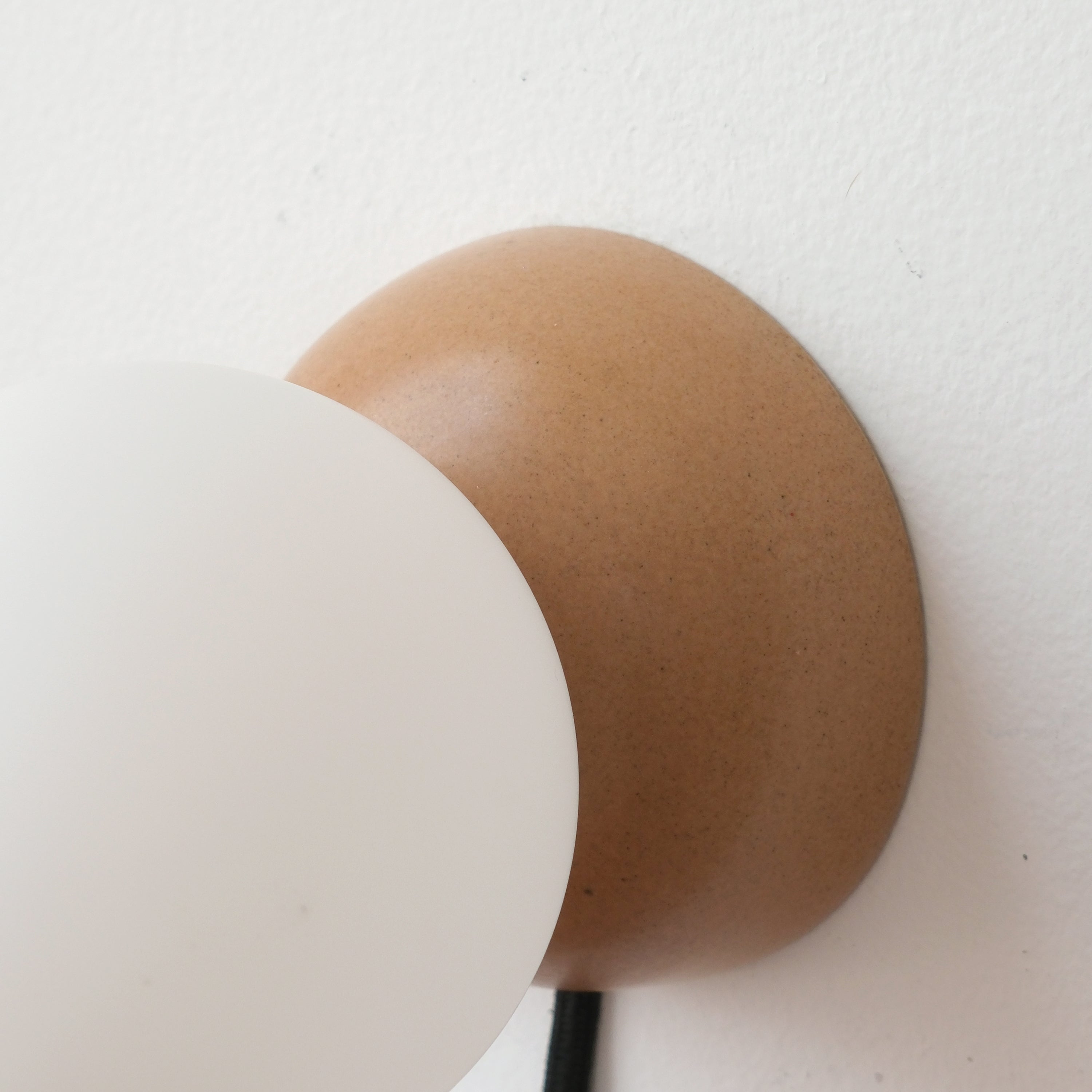 Monroe/Sconce
