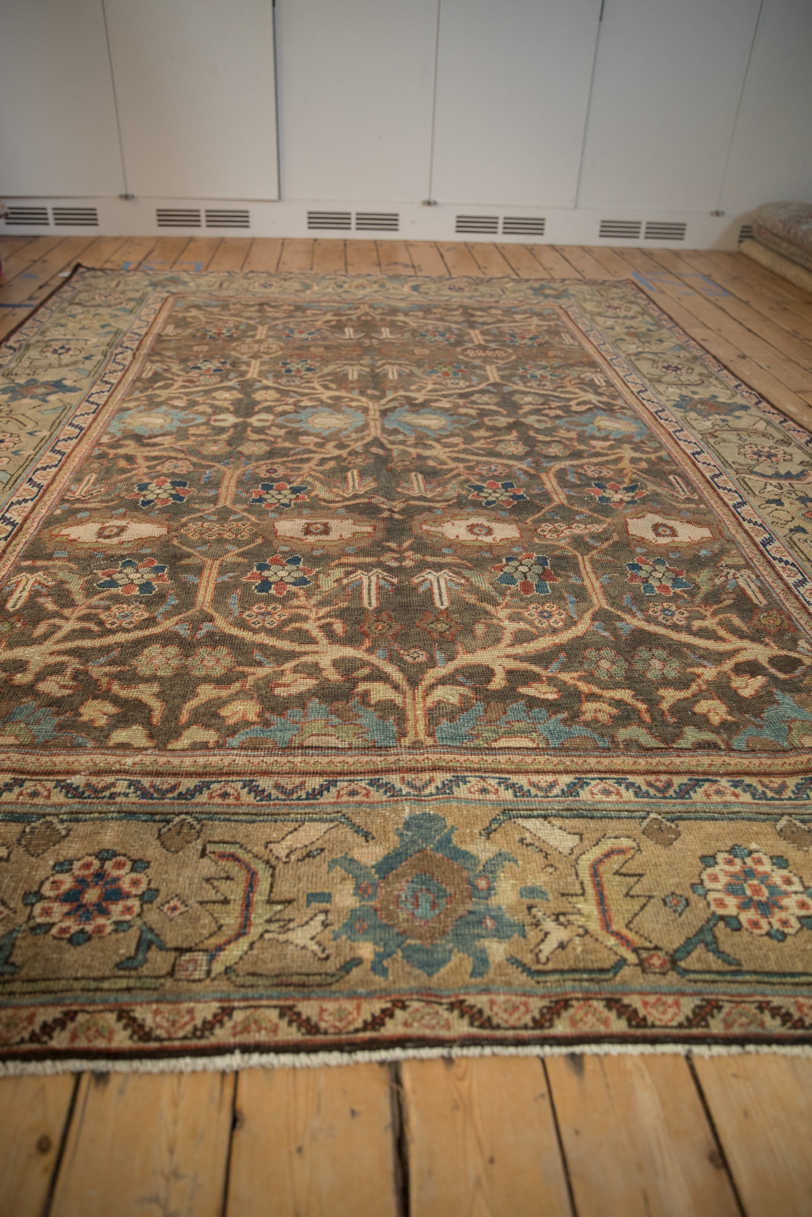 Rug/Mahal