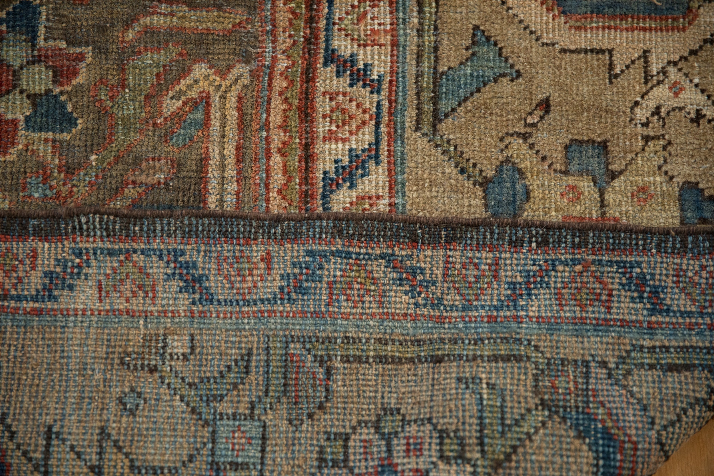 Rug/Mahal