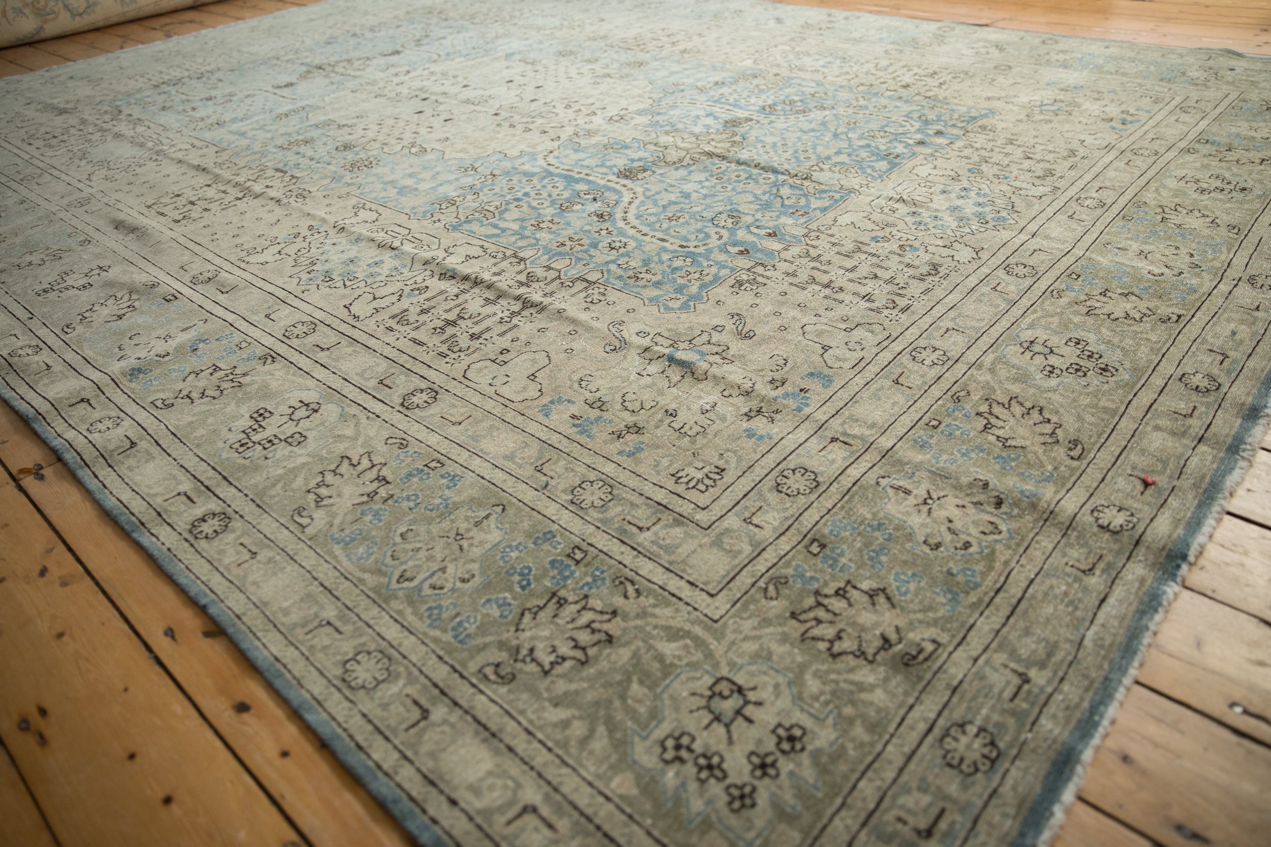 Rug/Tabriz