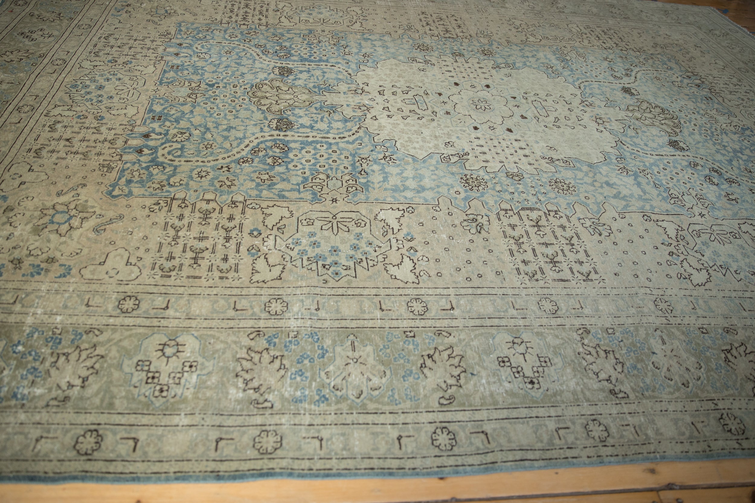 Rug/Tabriz