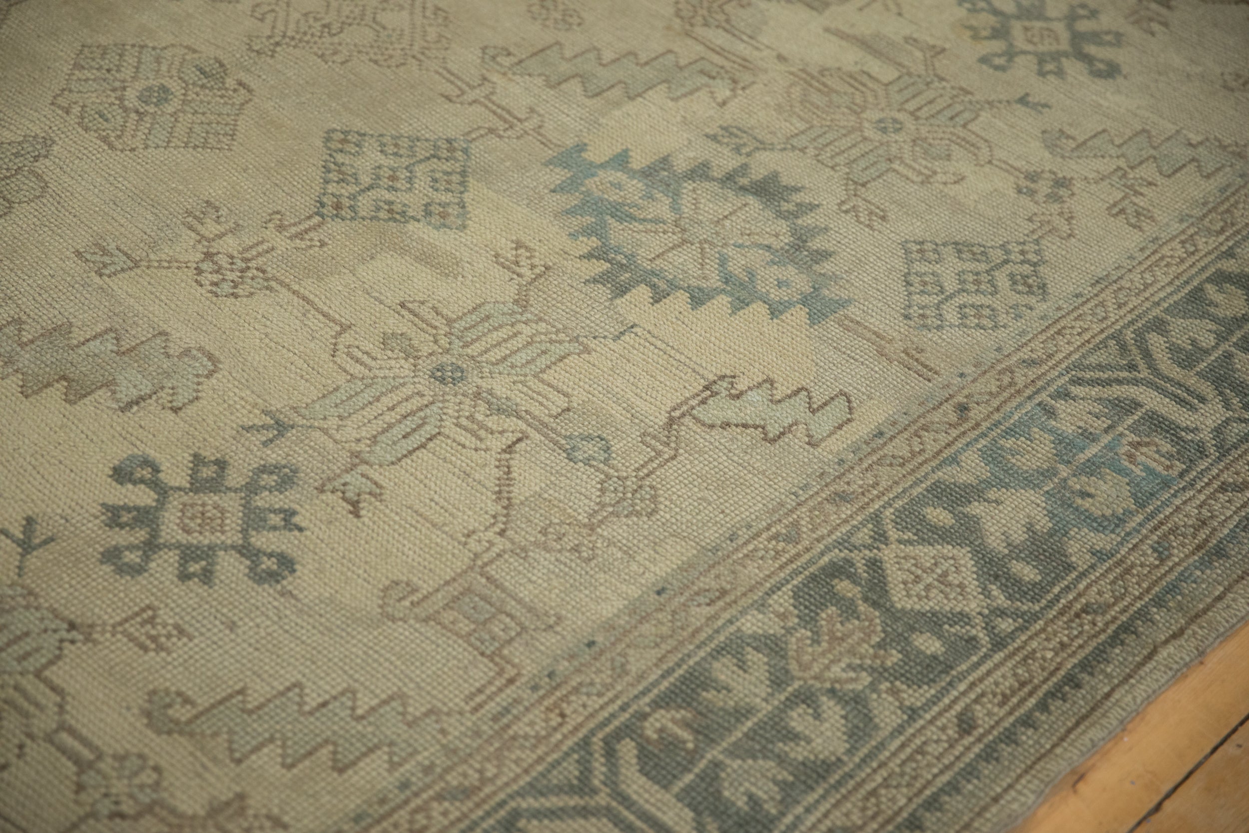Rug/Oushak