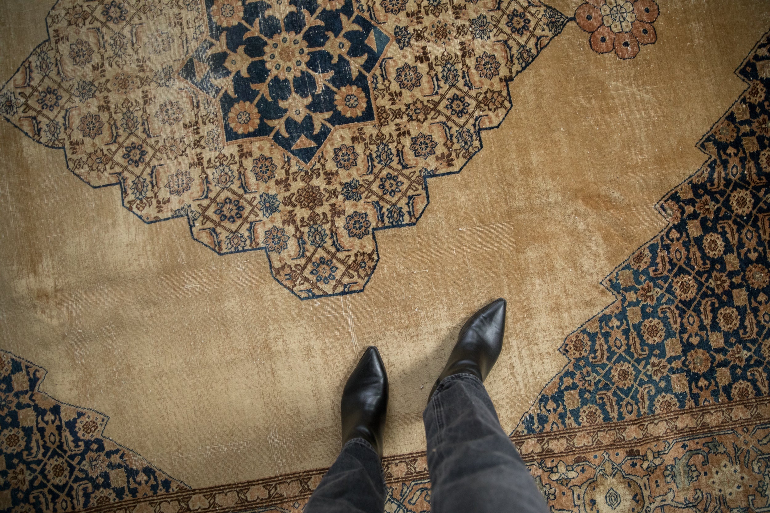 Rug/Tabriz