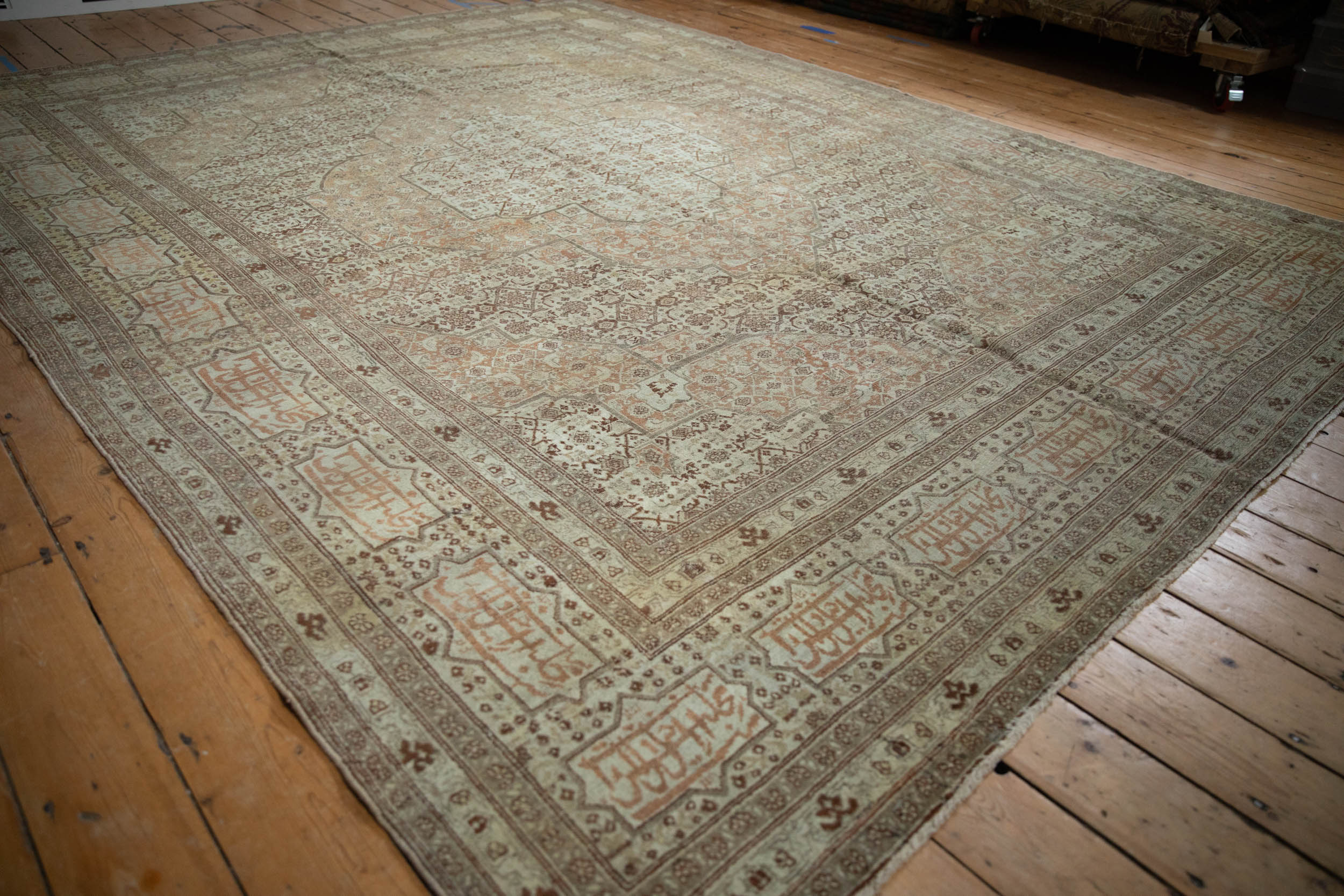 Rug/Tabriz