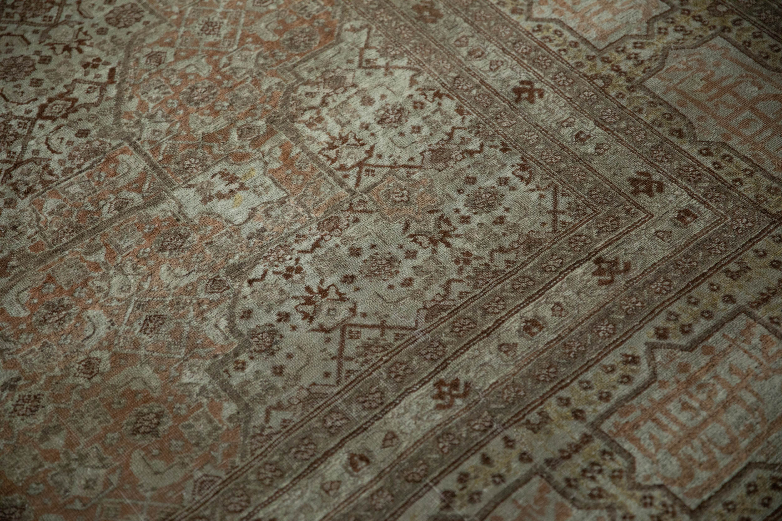 Rug/Tabriz