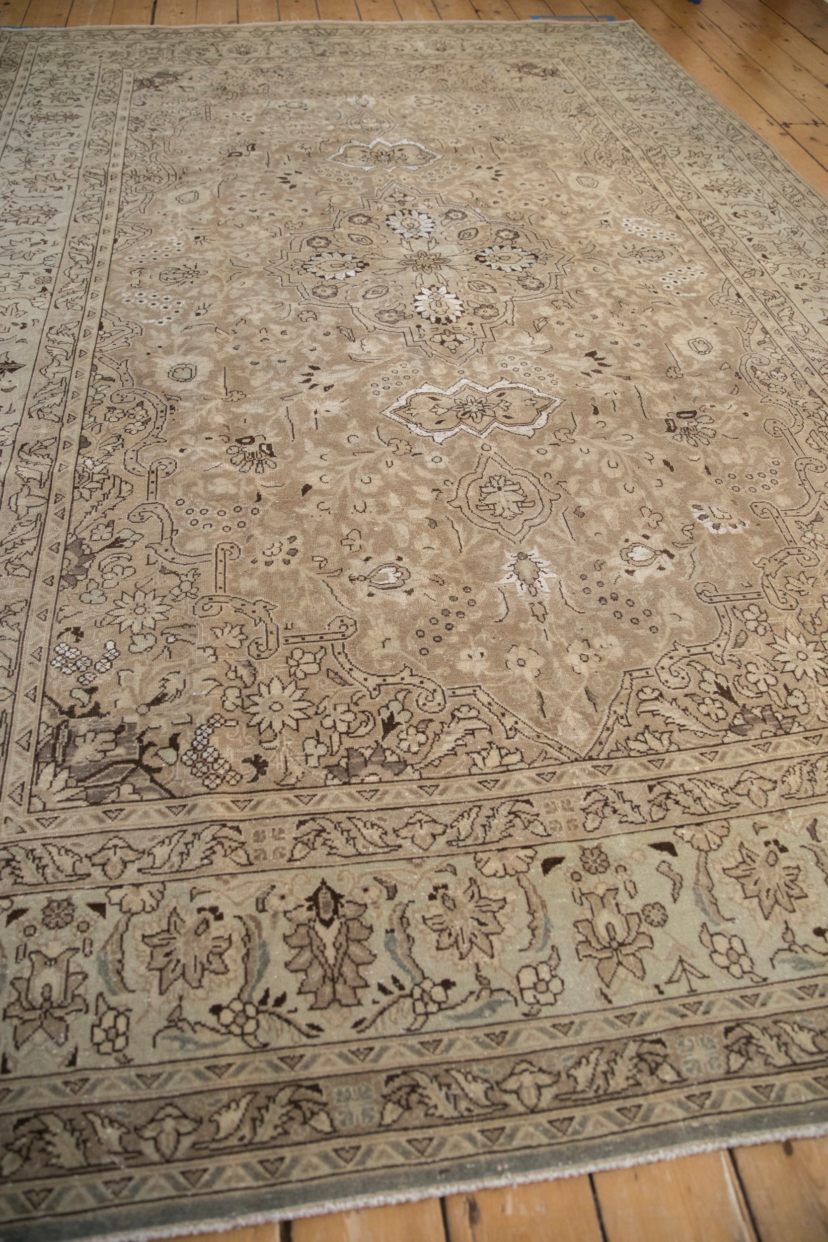 Rug/Tabriz
