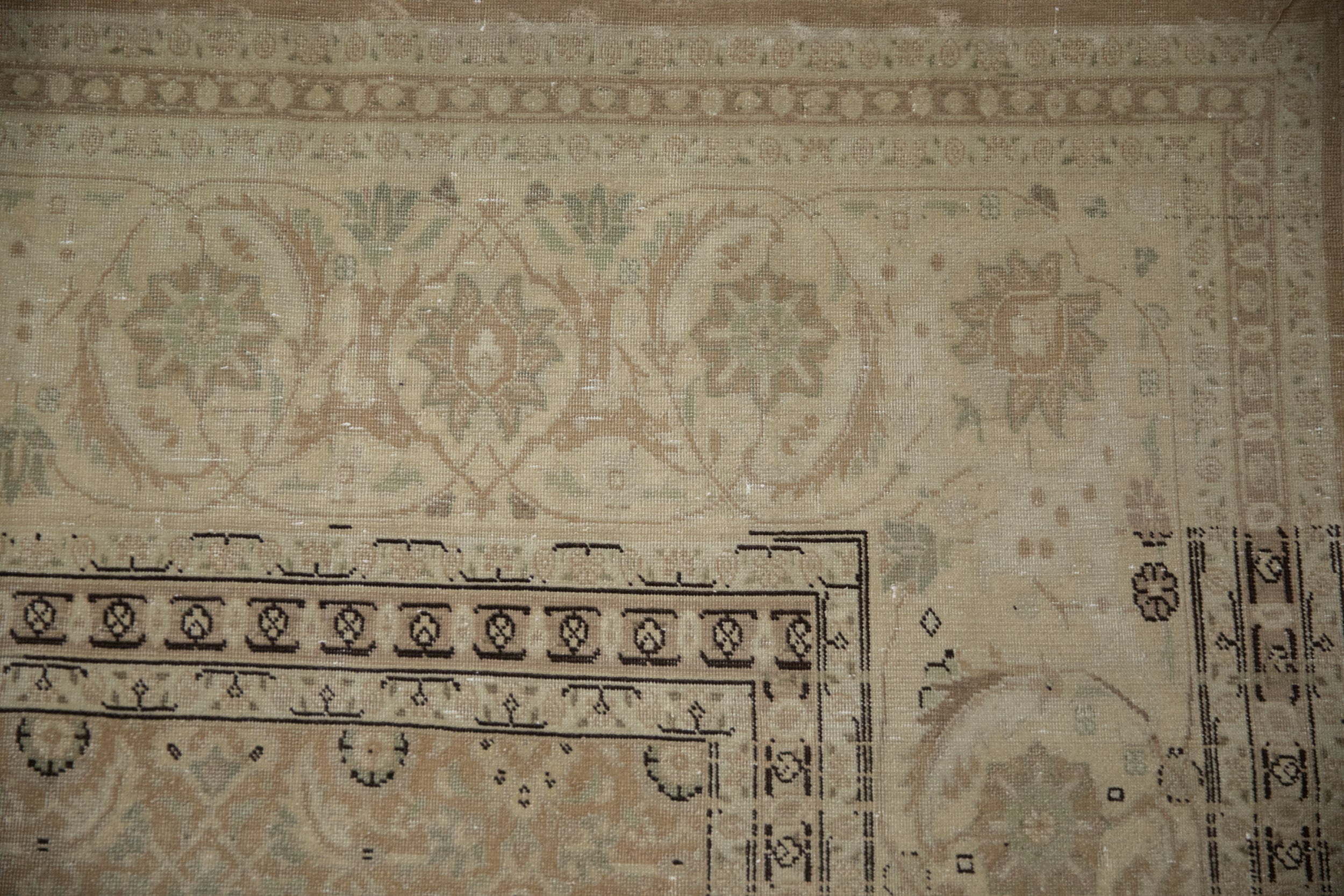 Rug/Tabriz