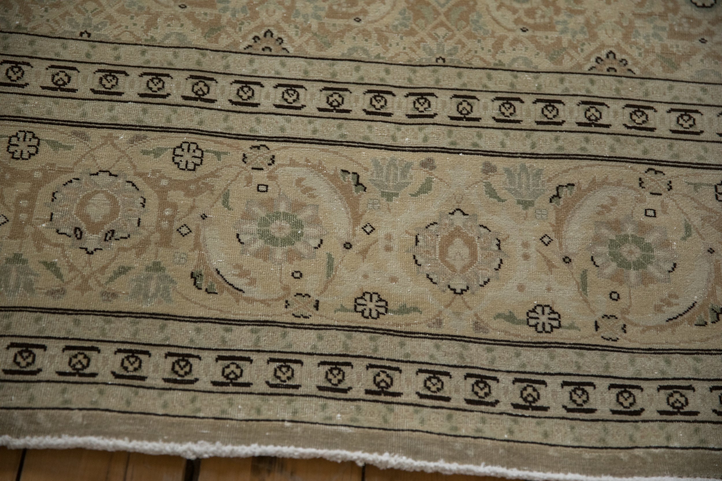 Rug/Tabriz