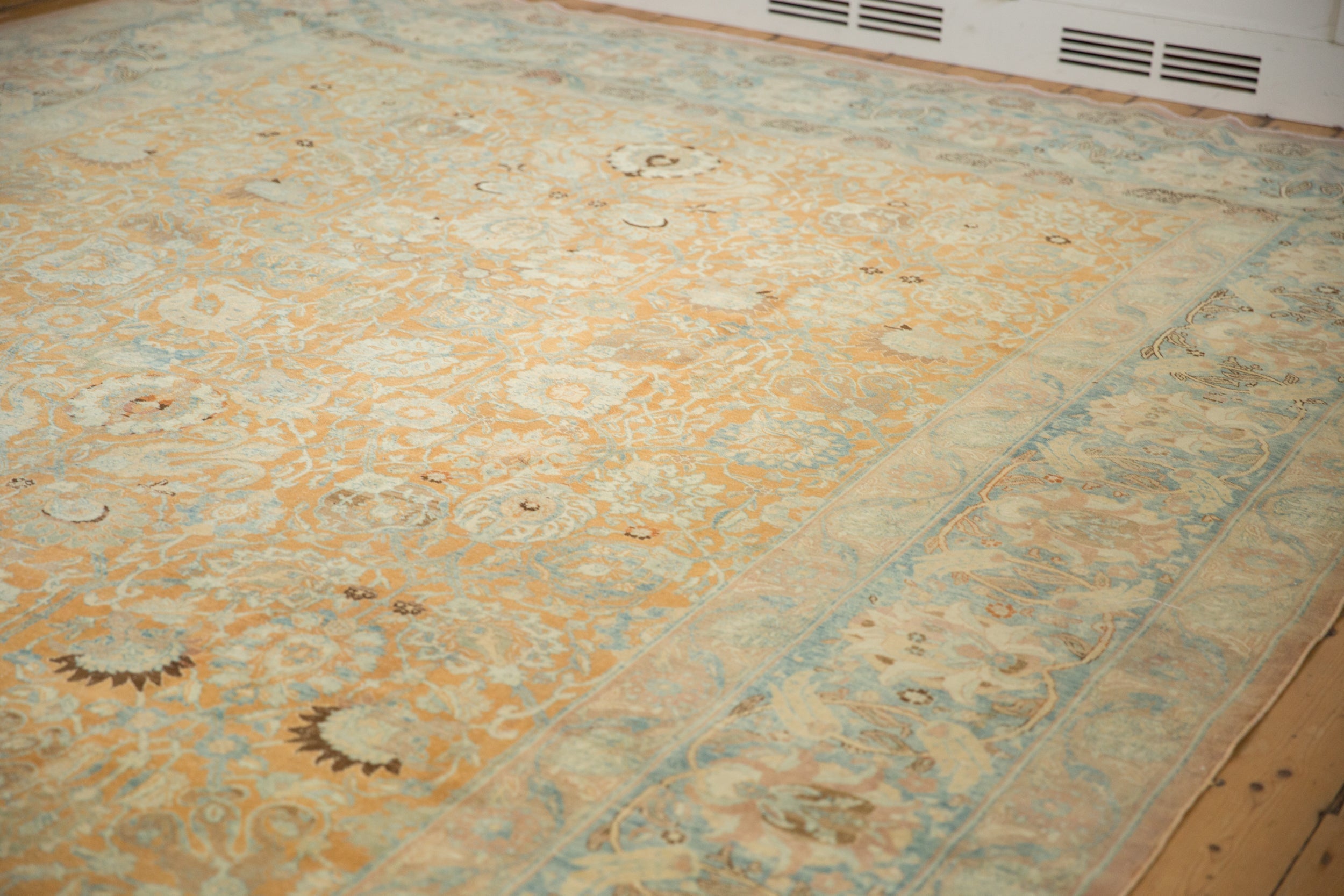 Rug/Tabriz
