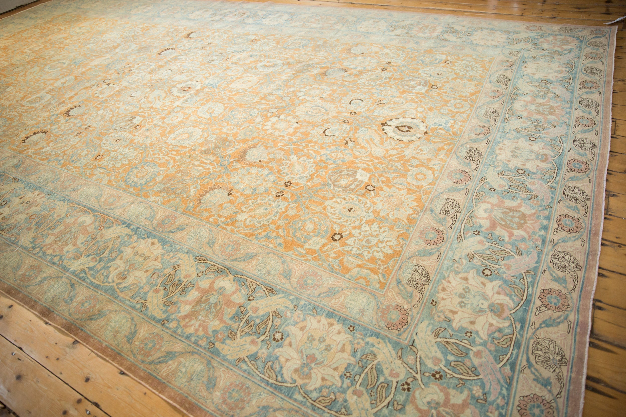 Rug/Tabriz