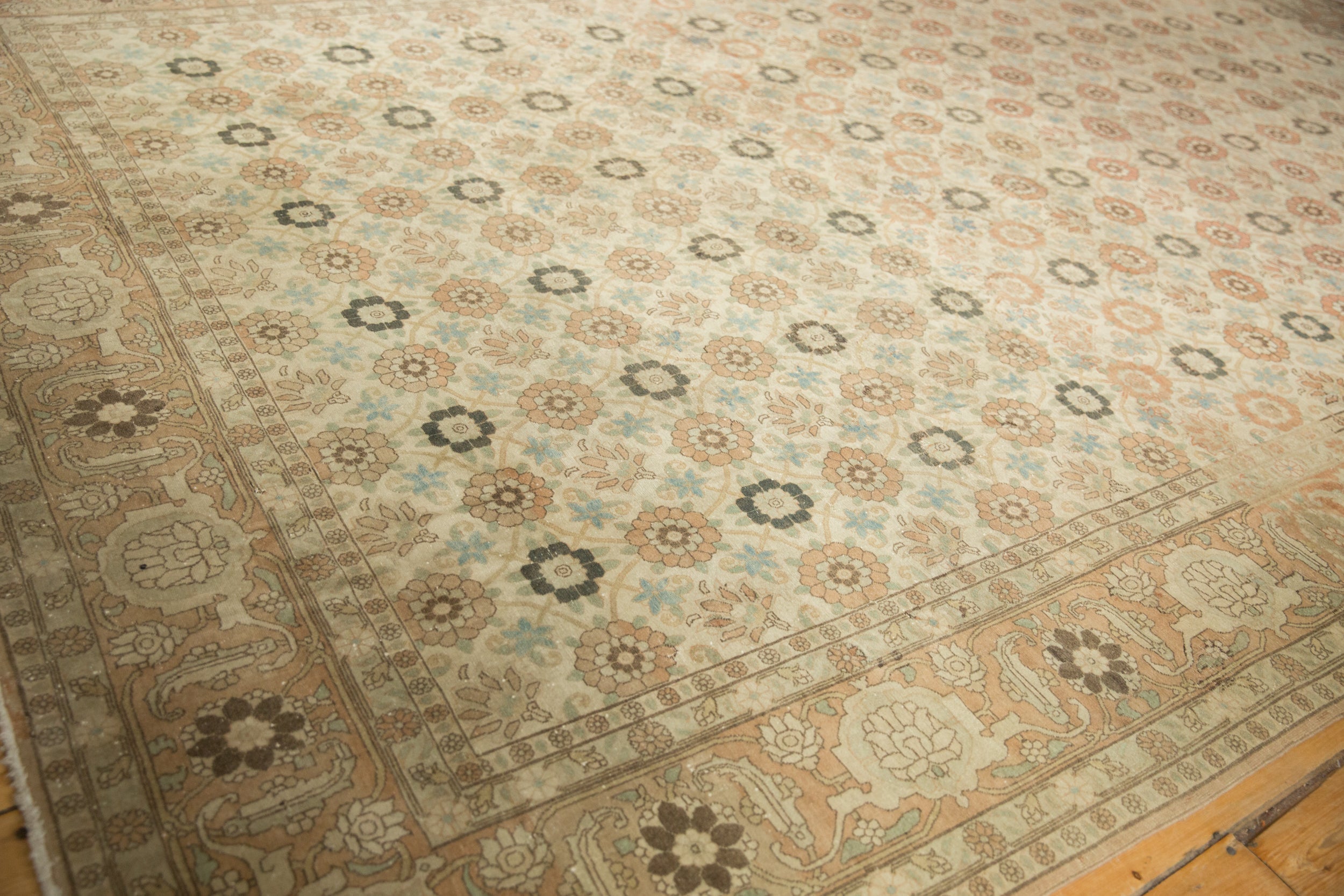 Qom/Rug