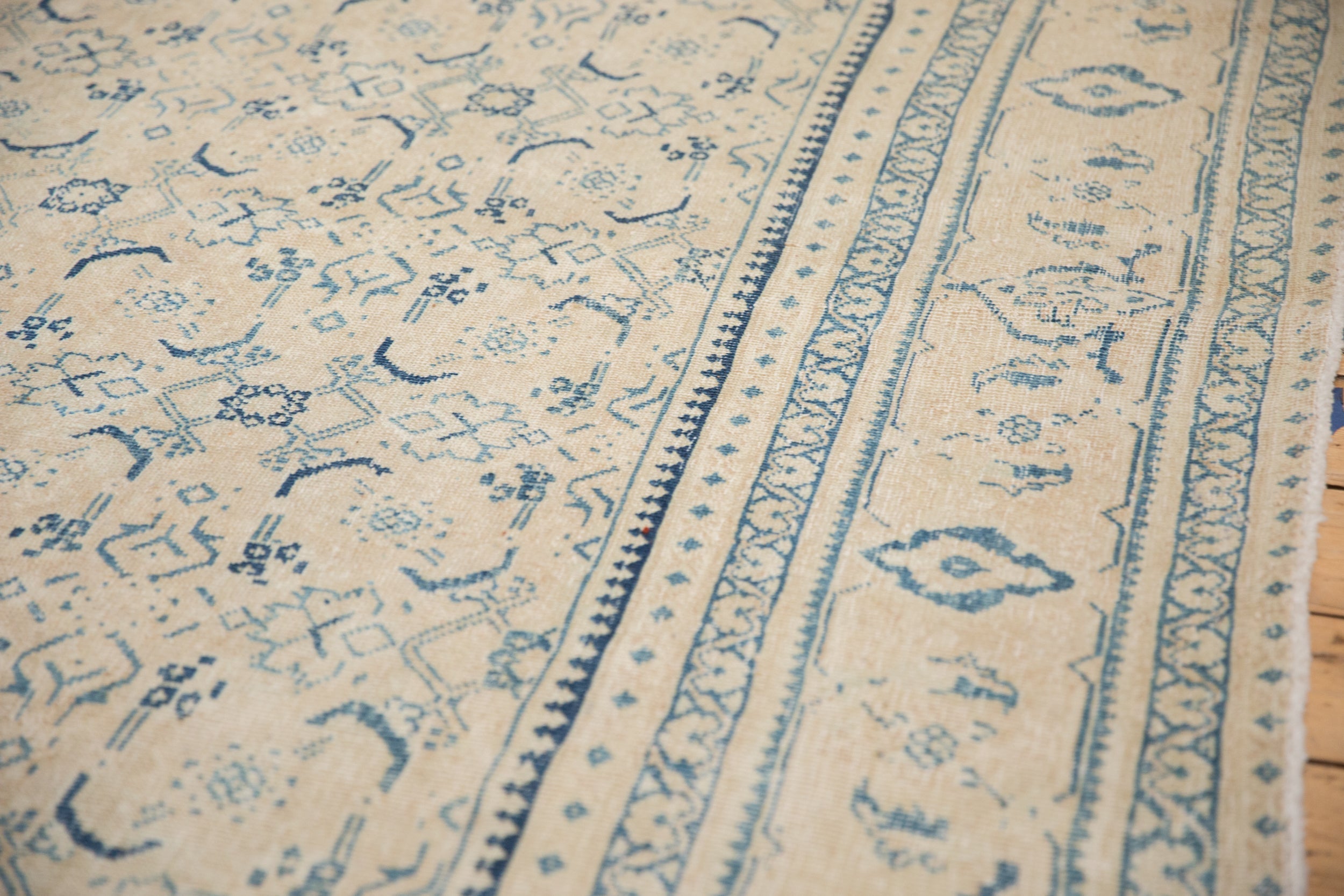 Rug/Mahal