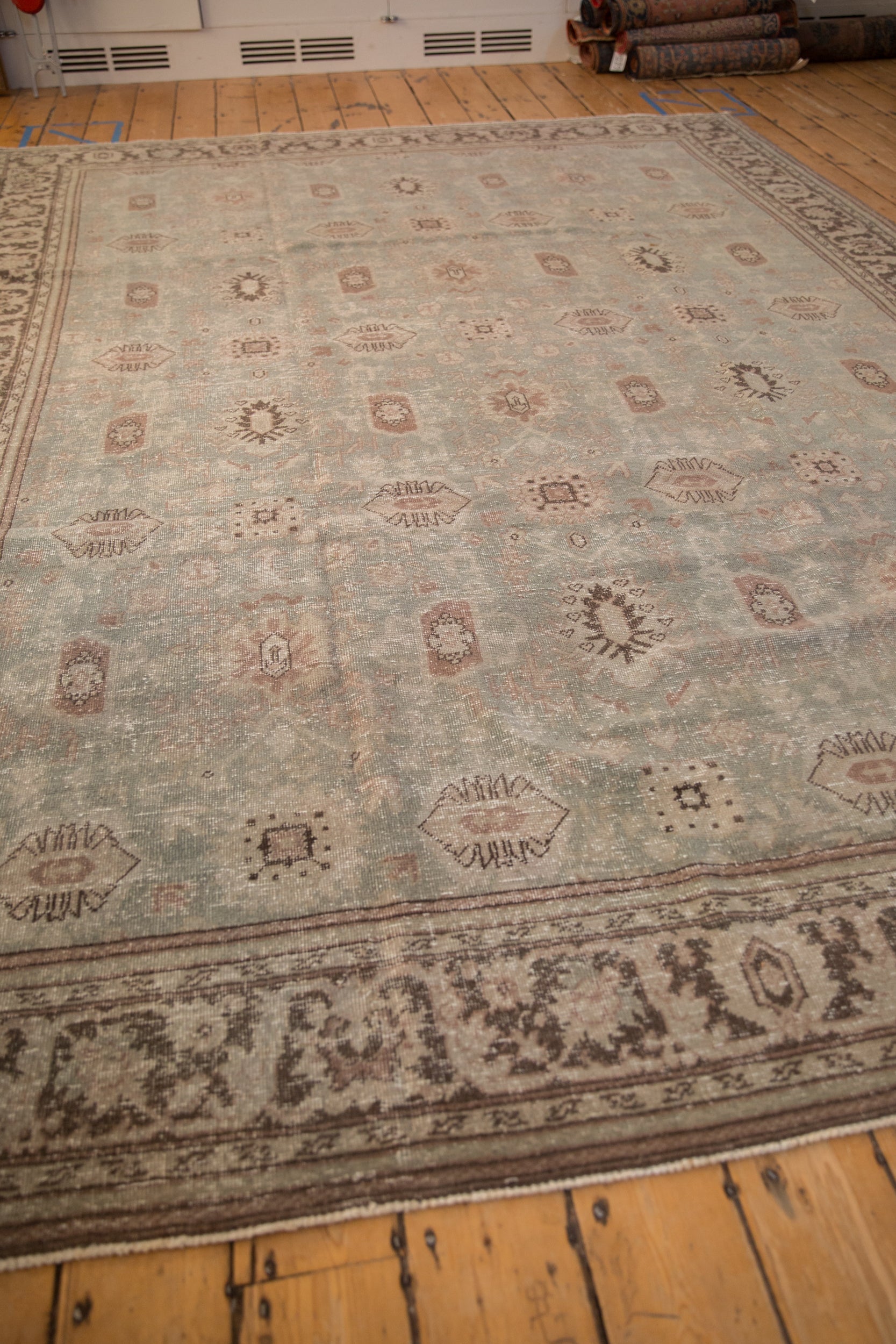 Rug/Mahal